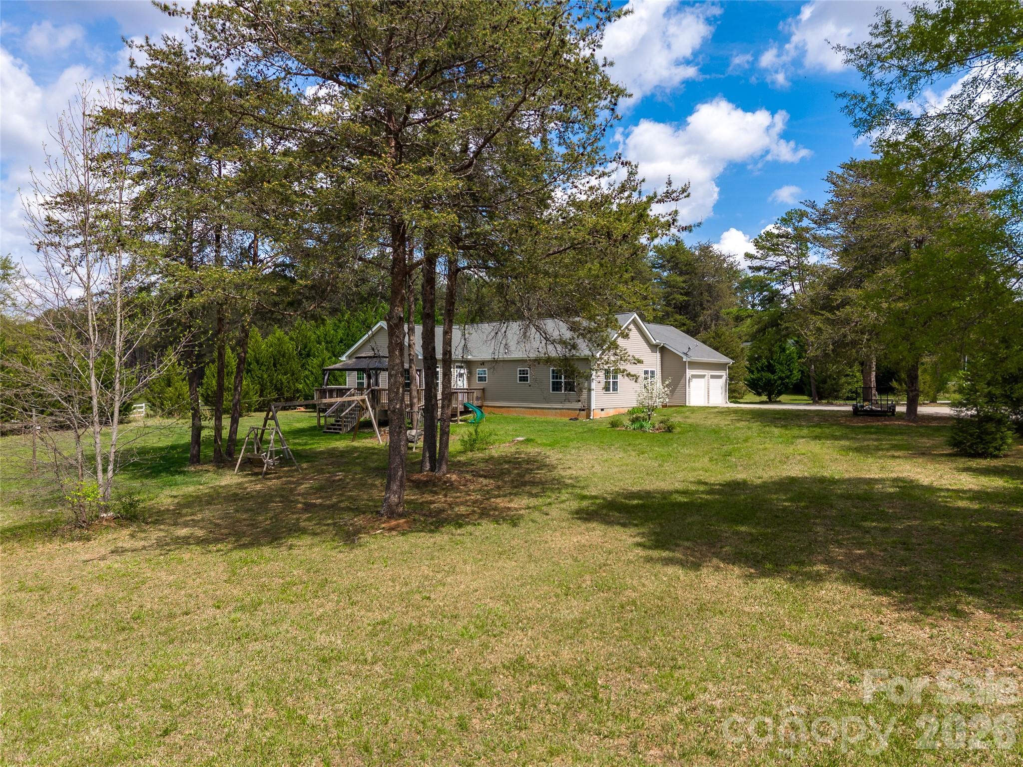 2500 S Blackstock Road — Landrum