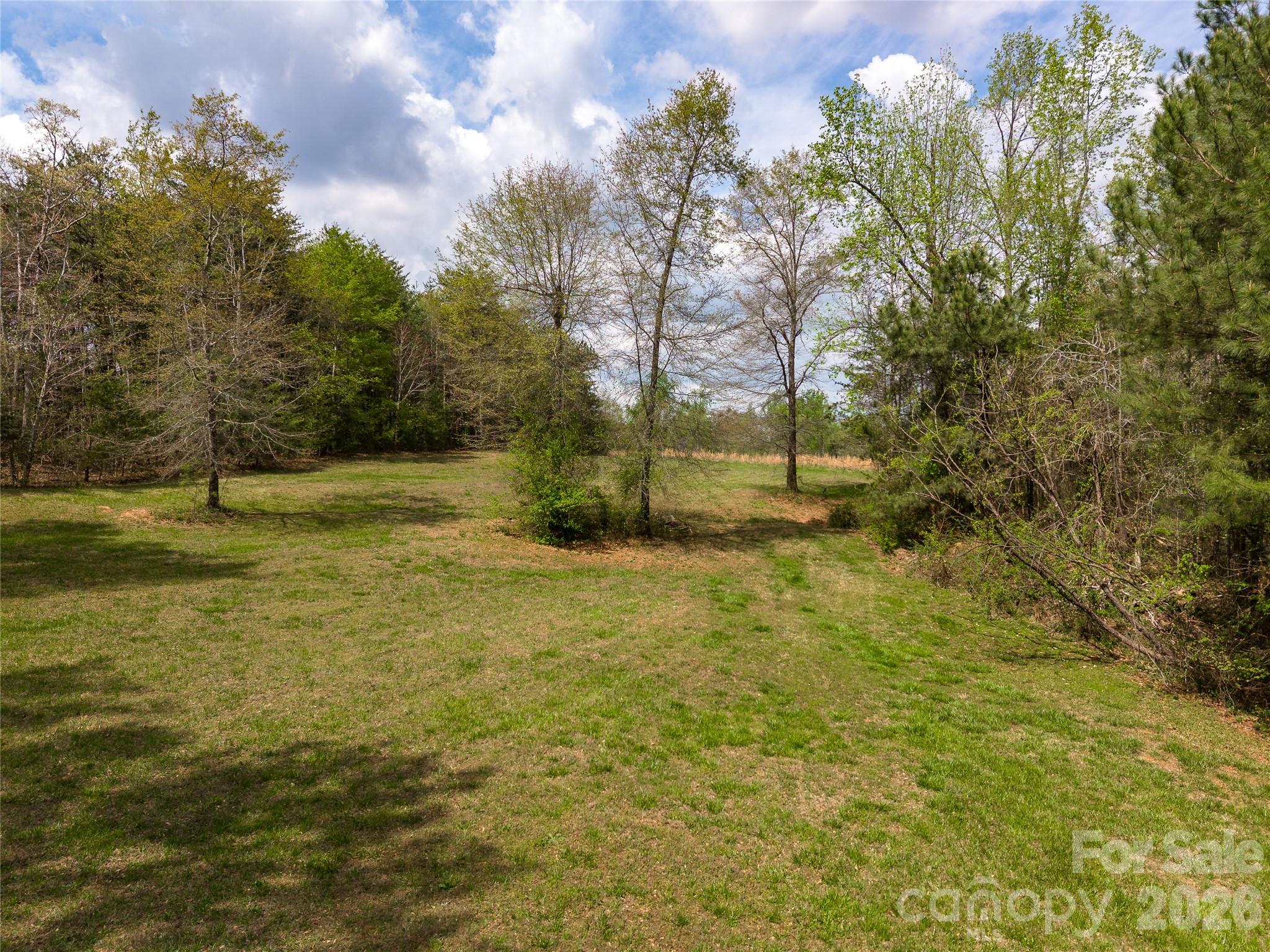 2500 S Blackstock Road — Landrum
