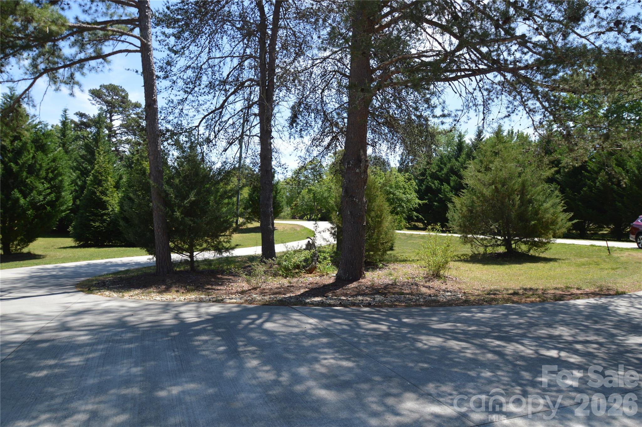 2500 S Blackstock Road — Landrum
