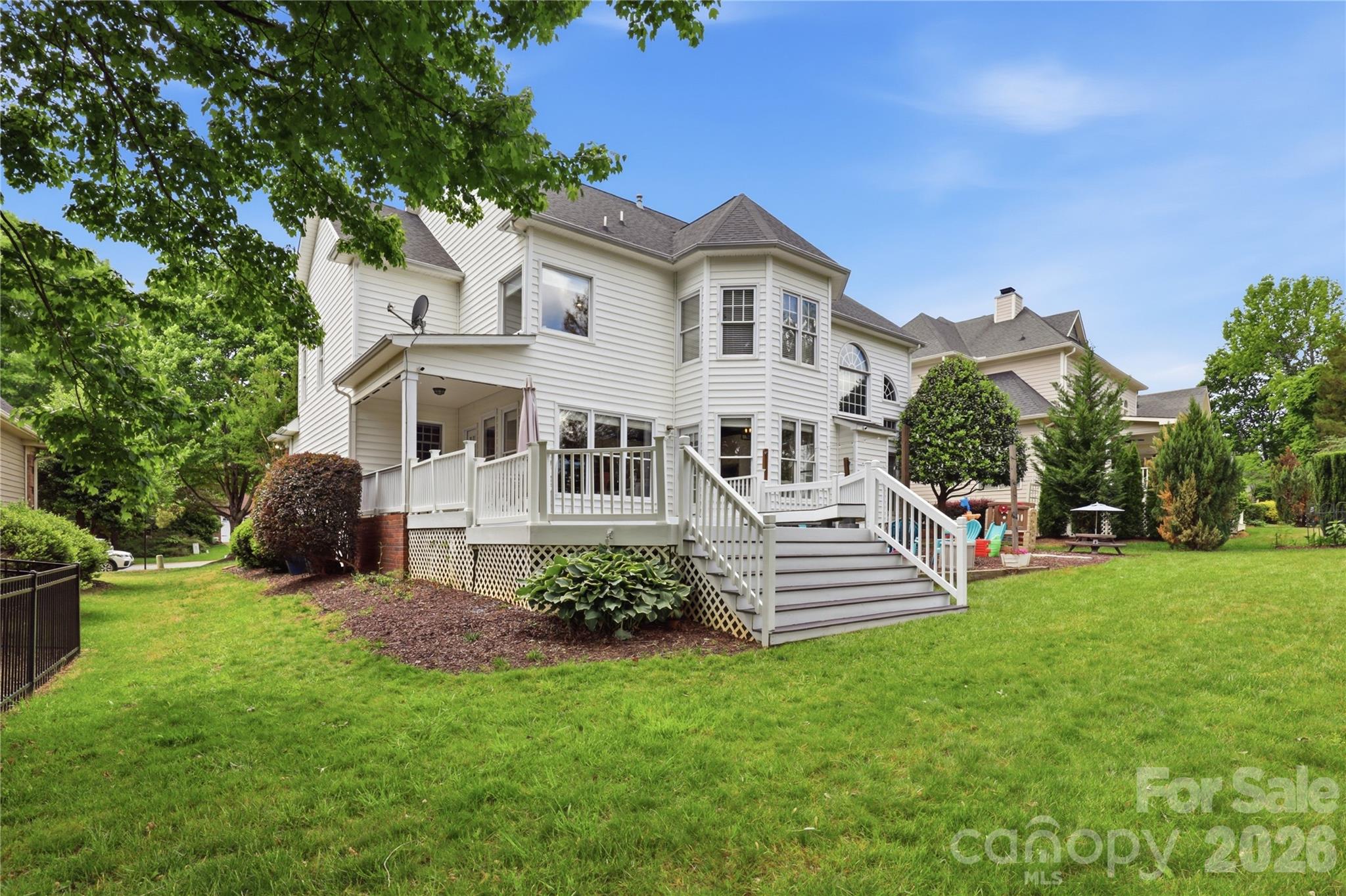12008 Willingdon Road — Huntersville