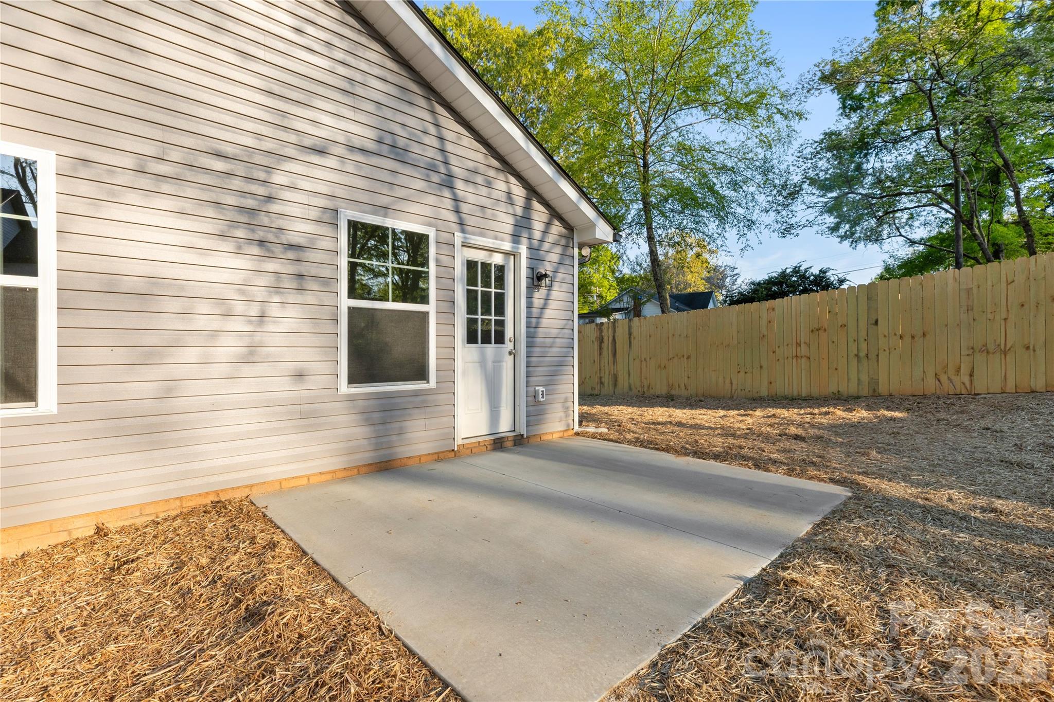 1021 E 10th Street — Kannapolis