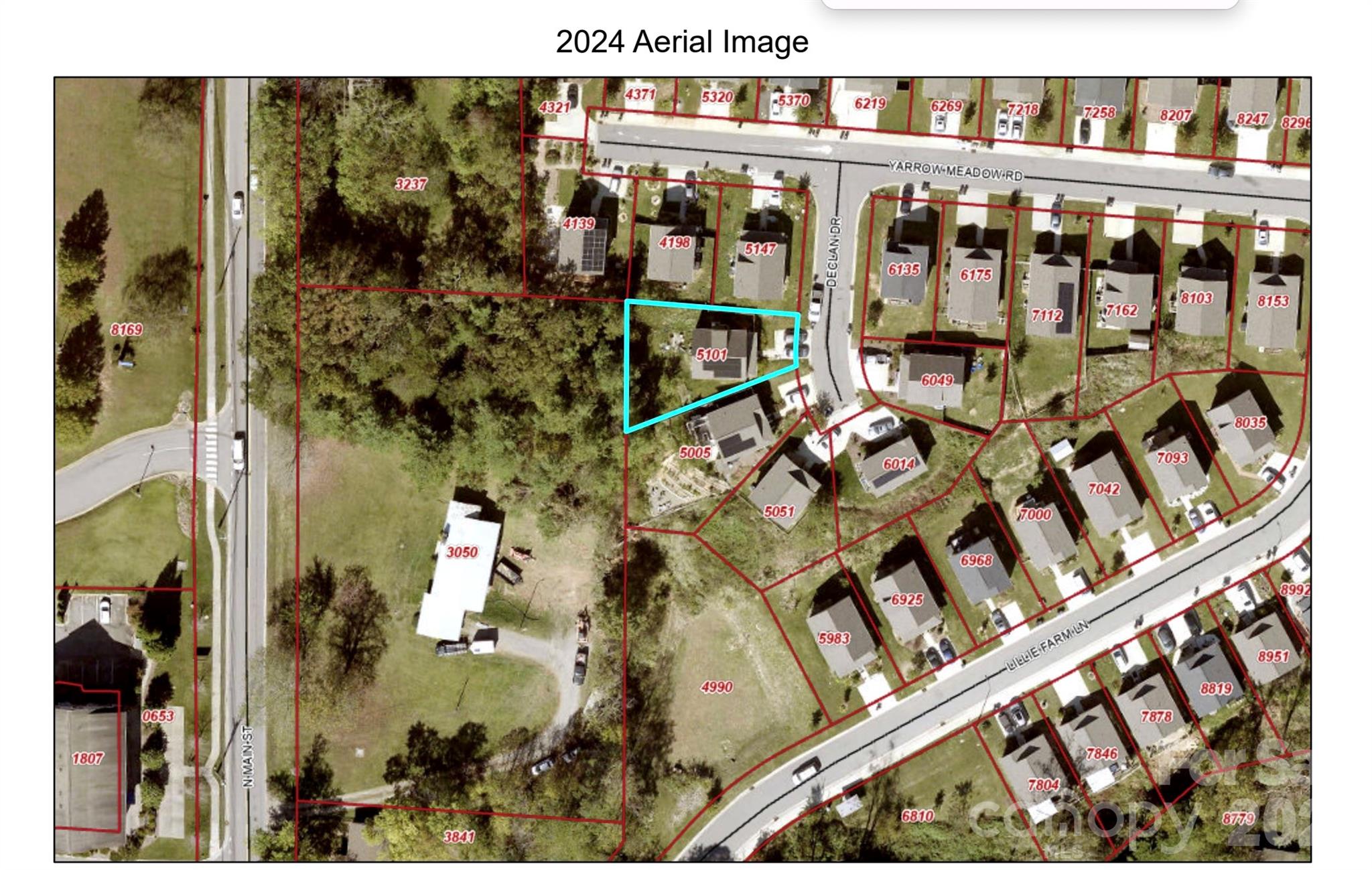 5 Declan Drive — Weaverville