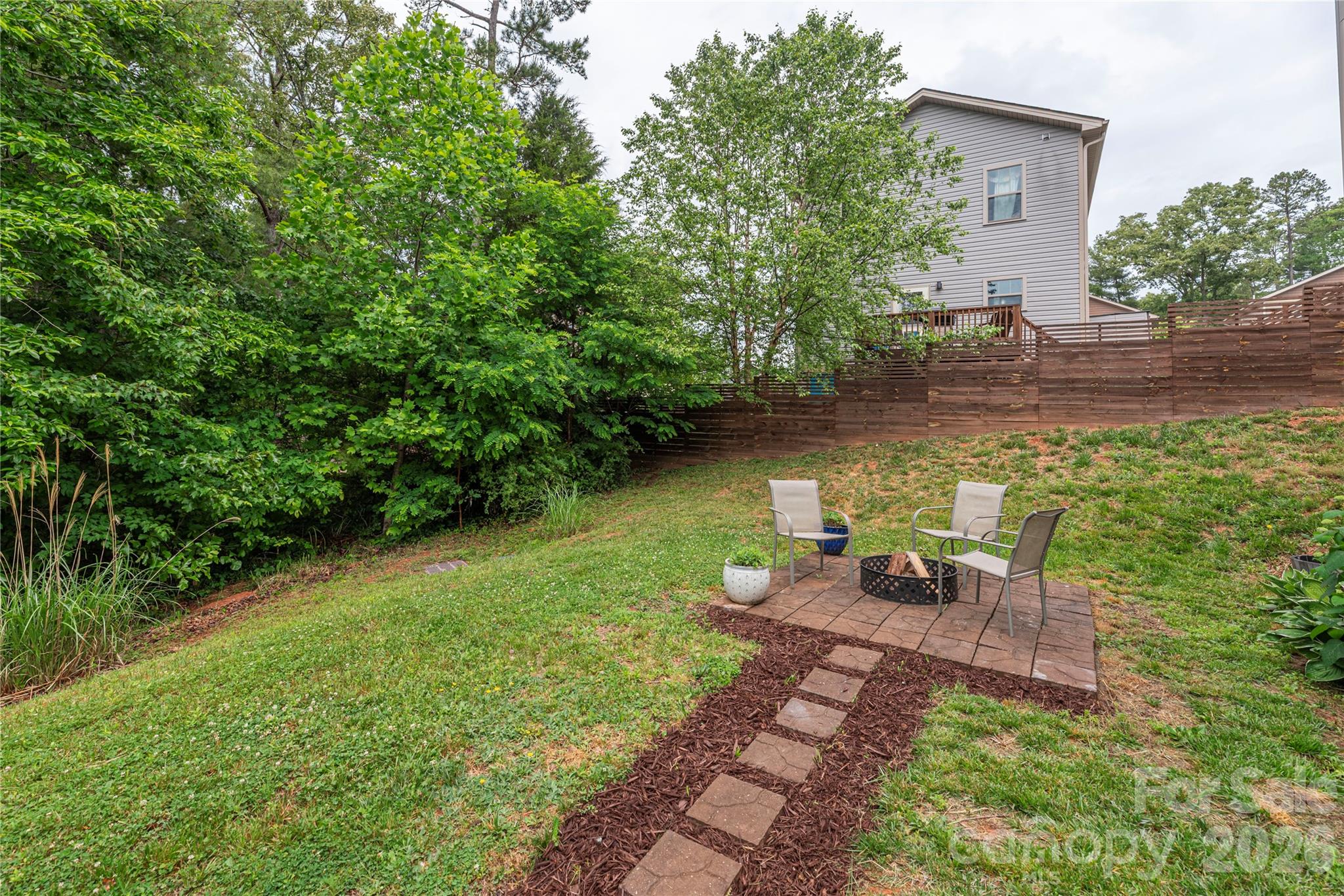 5 Declan Drive — Weaverville