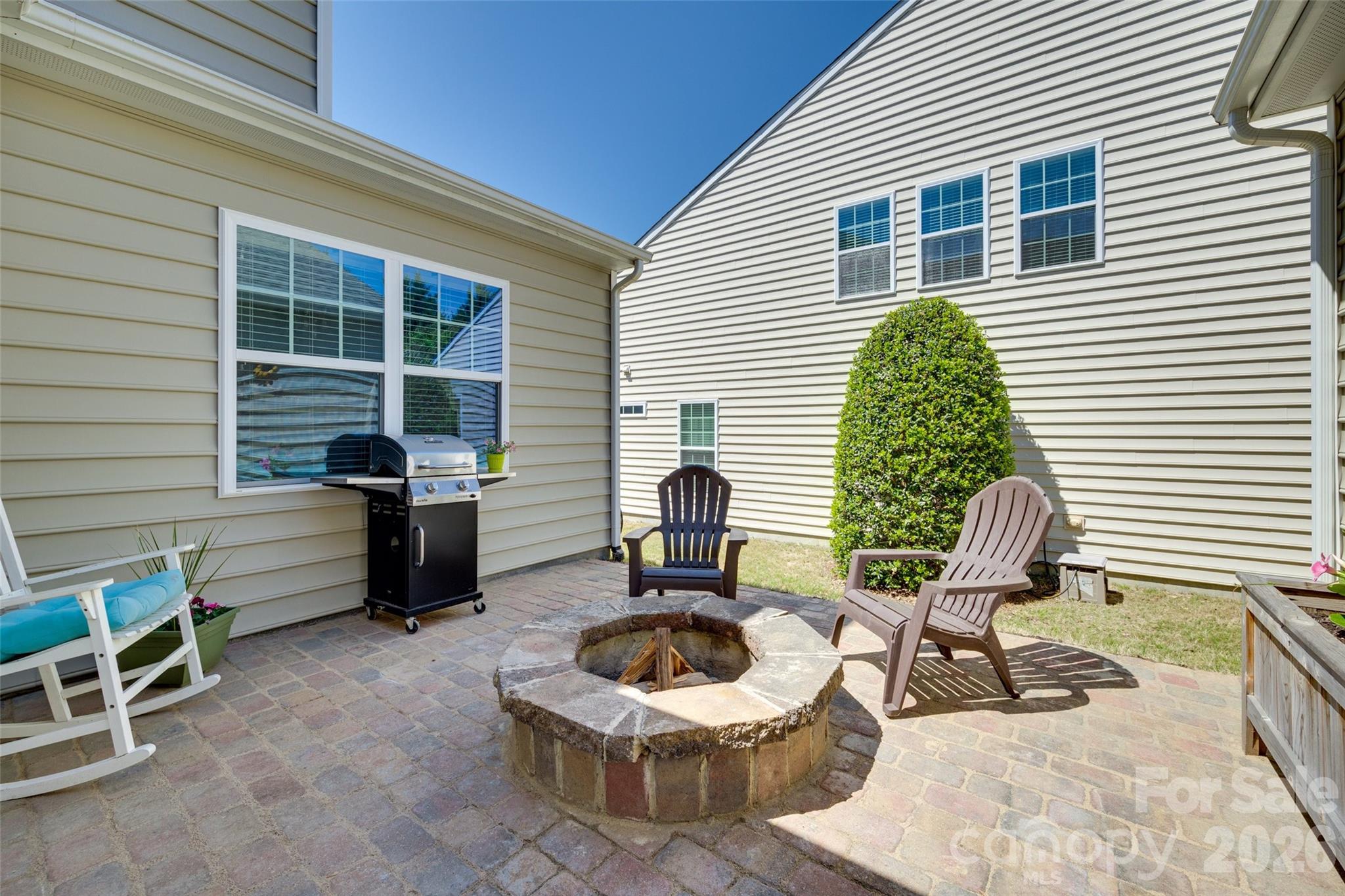 1521 Deer Meadows Drive — Waxhaw