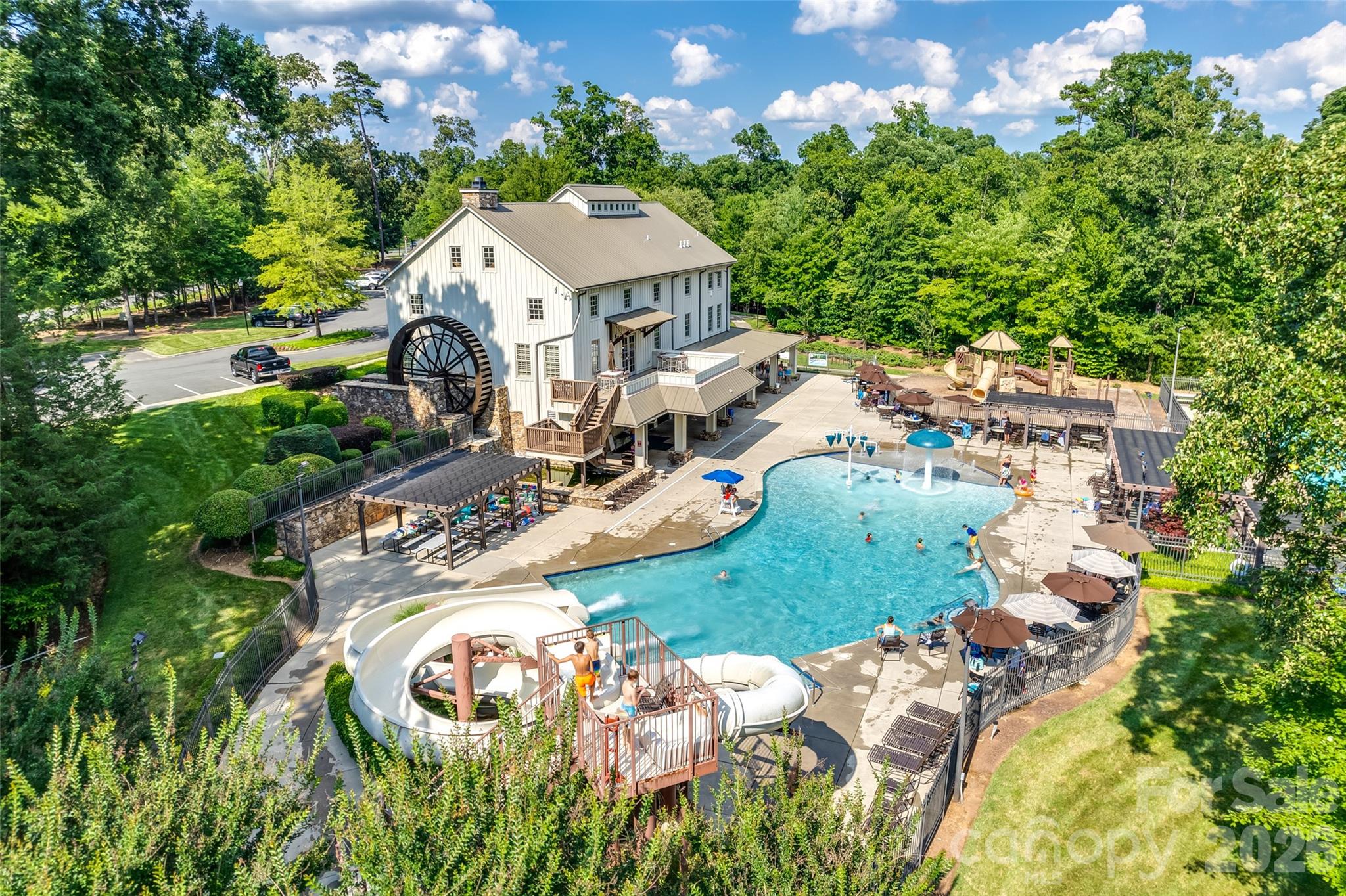 1521 Deer Meadows Drive — Waxhaw