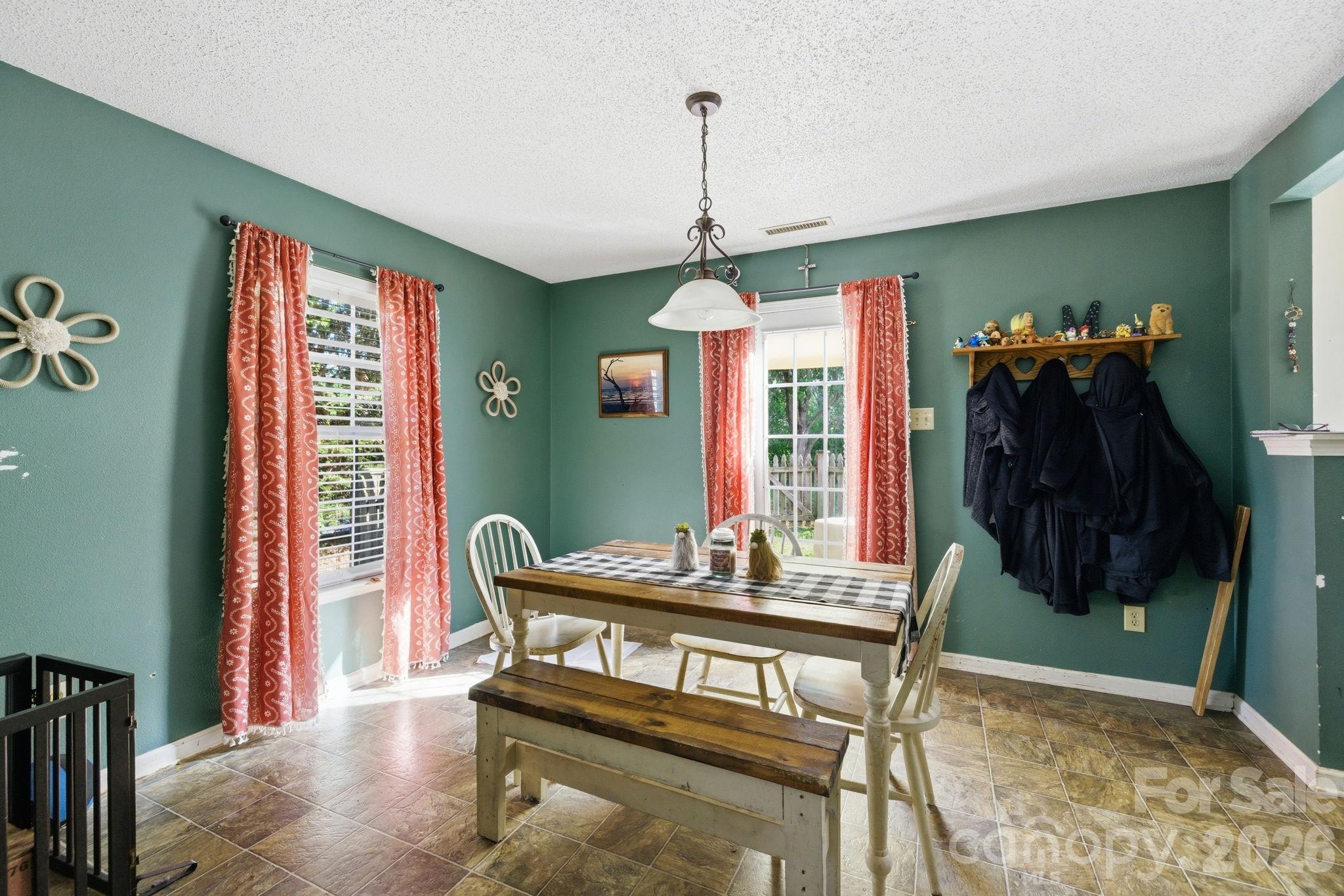 2028 Harrison Park Drive — Waxhaw