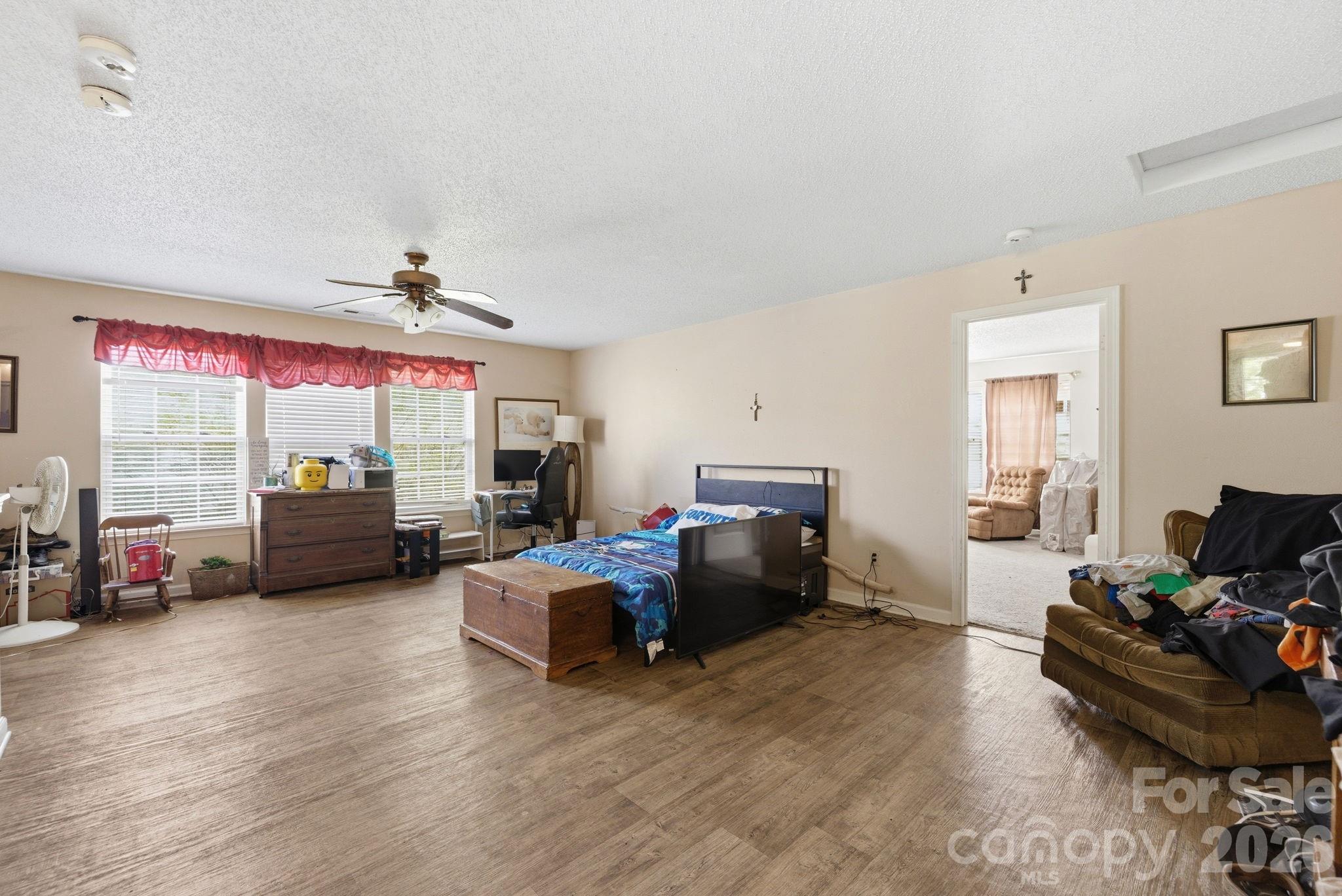 2028 Harrison Park Drive — Waxhaw