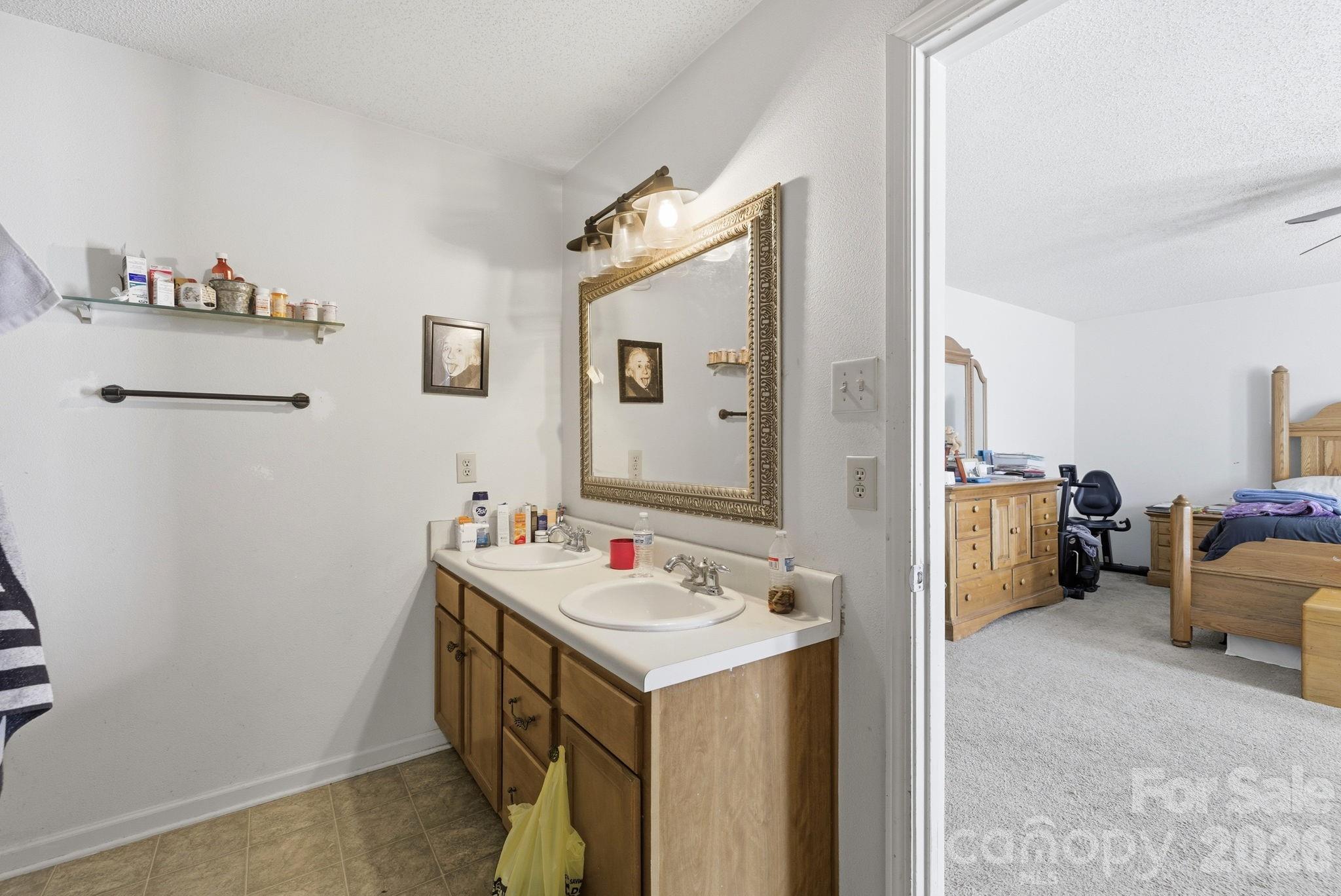 2028 Harrison Park Drive — Waxhaw