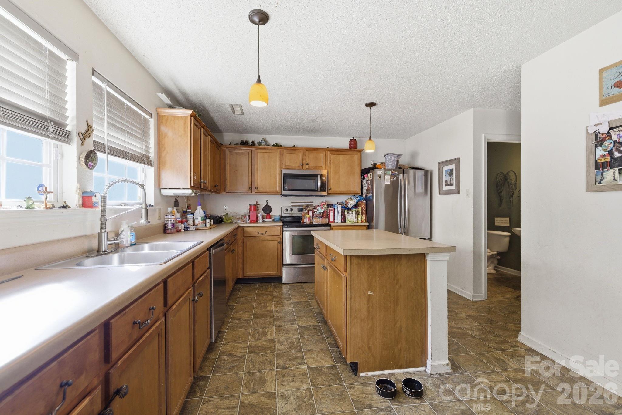 2028 Harrison Park Drive — Waxhaw