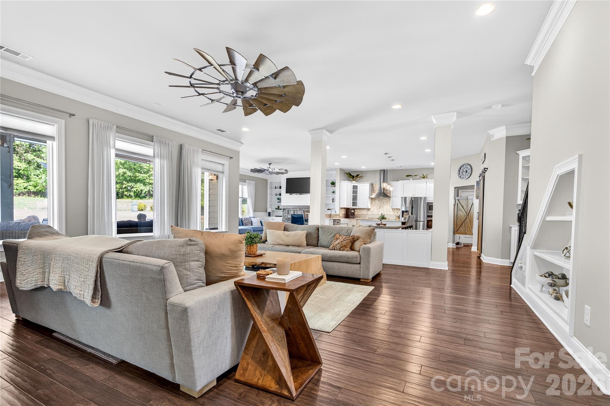 121 Leeward Shoals Lane — Mooresville