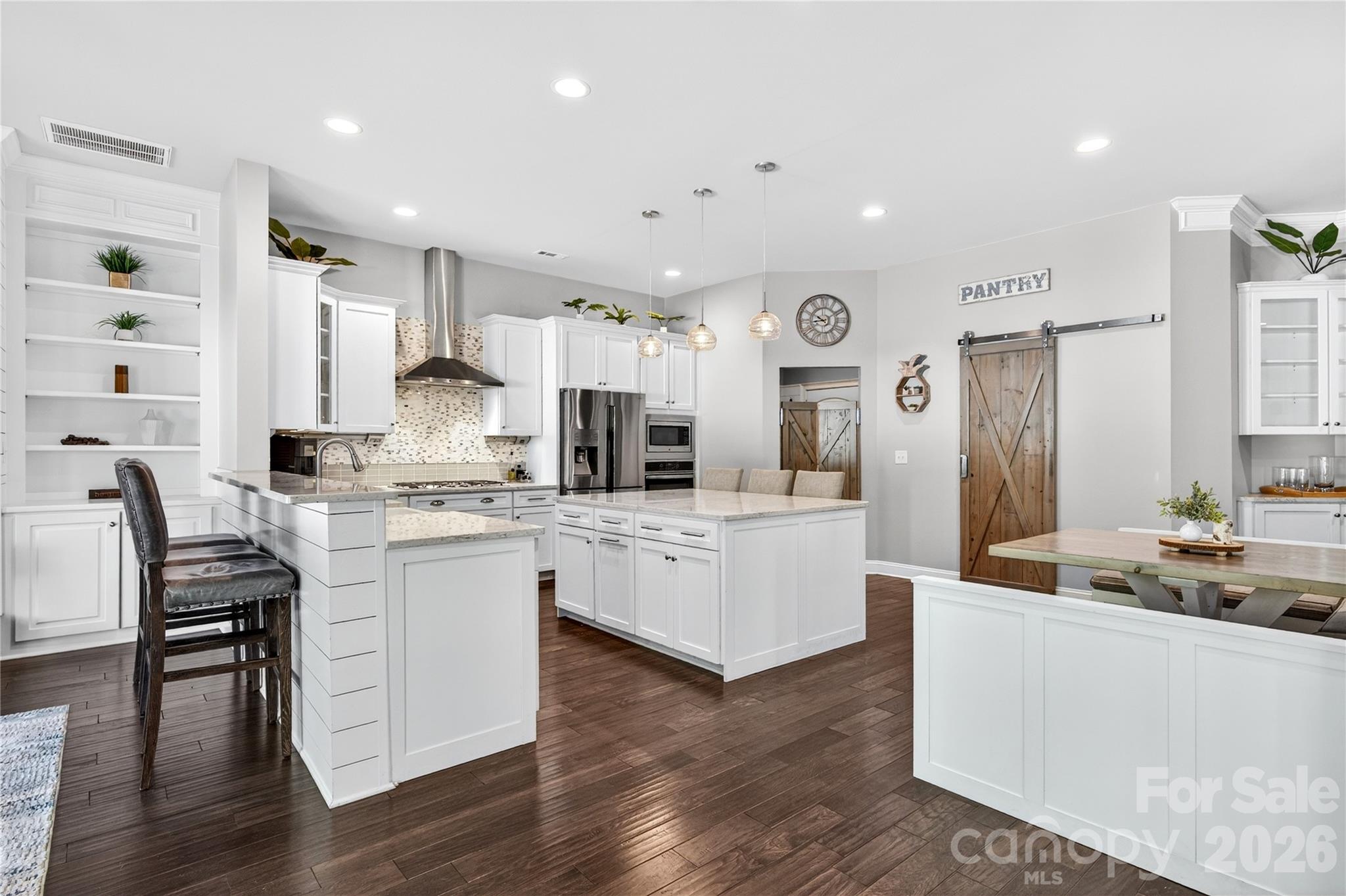 121 Leeward Shoals Lane — Mooresville