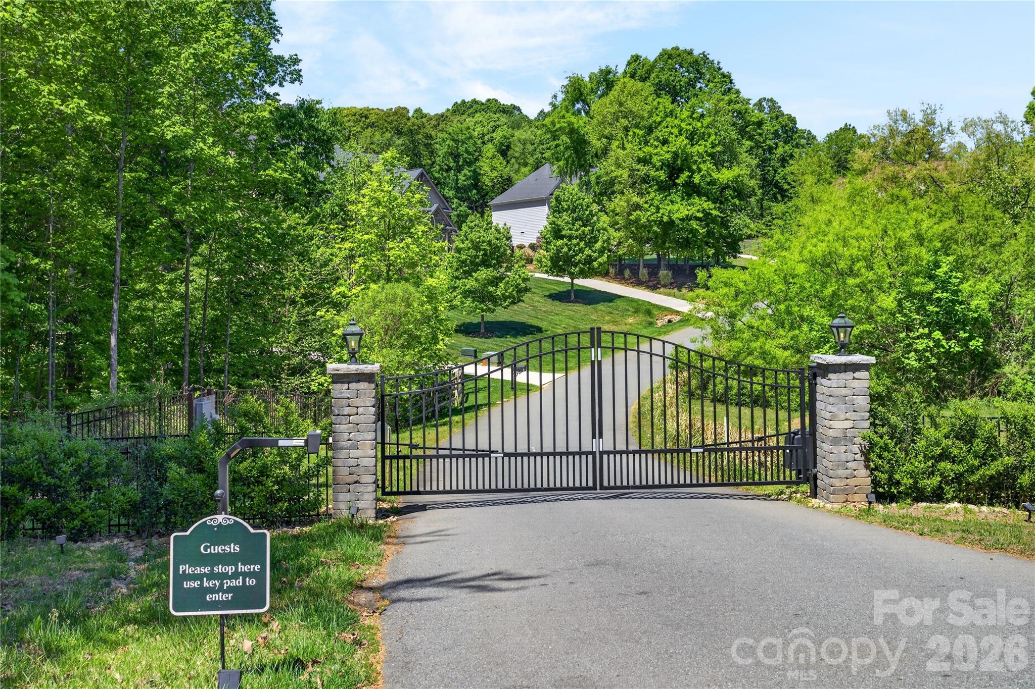 121 Leeward Shoals Lane — Mooresville