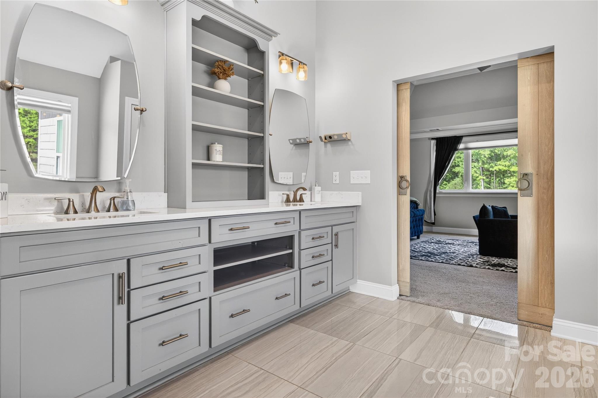 121 Leeward Shoals Lane — Mooresville