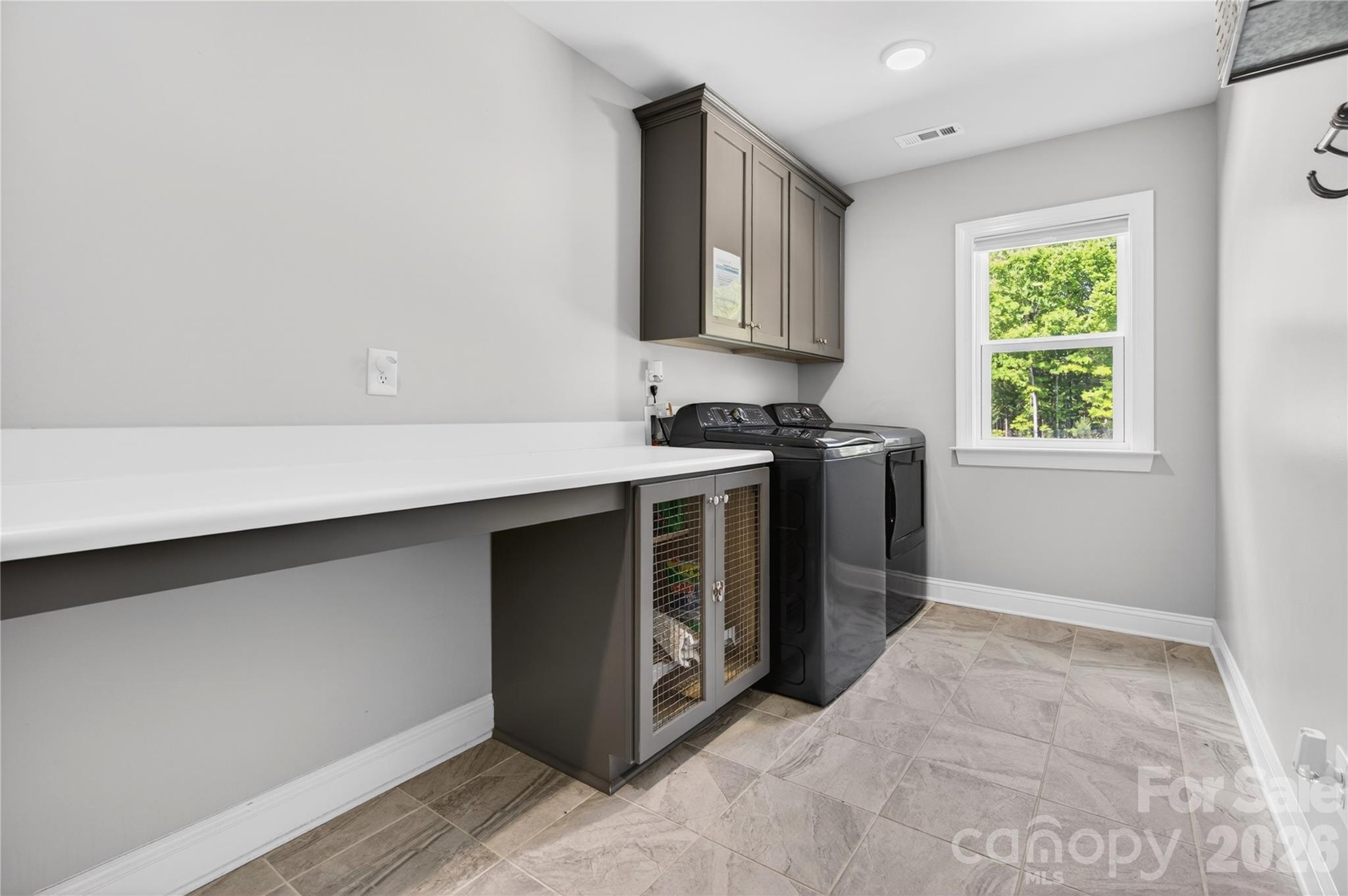 121 Leeward Shoals Lane — Mooresville