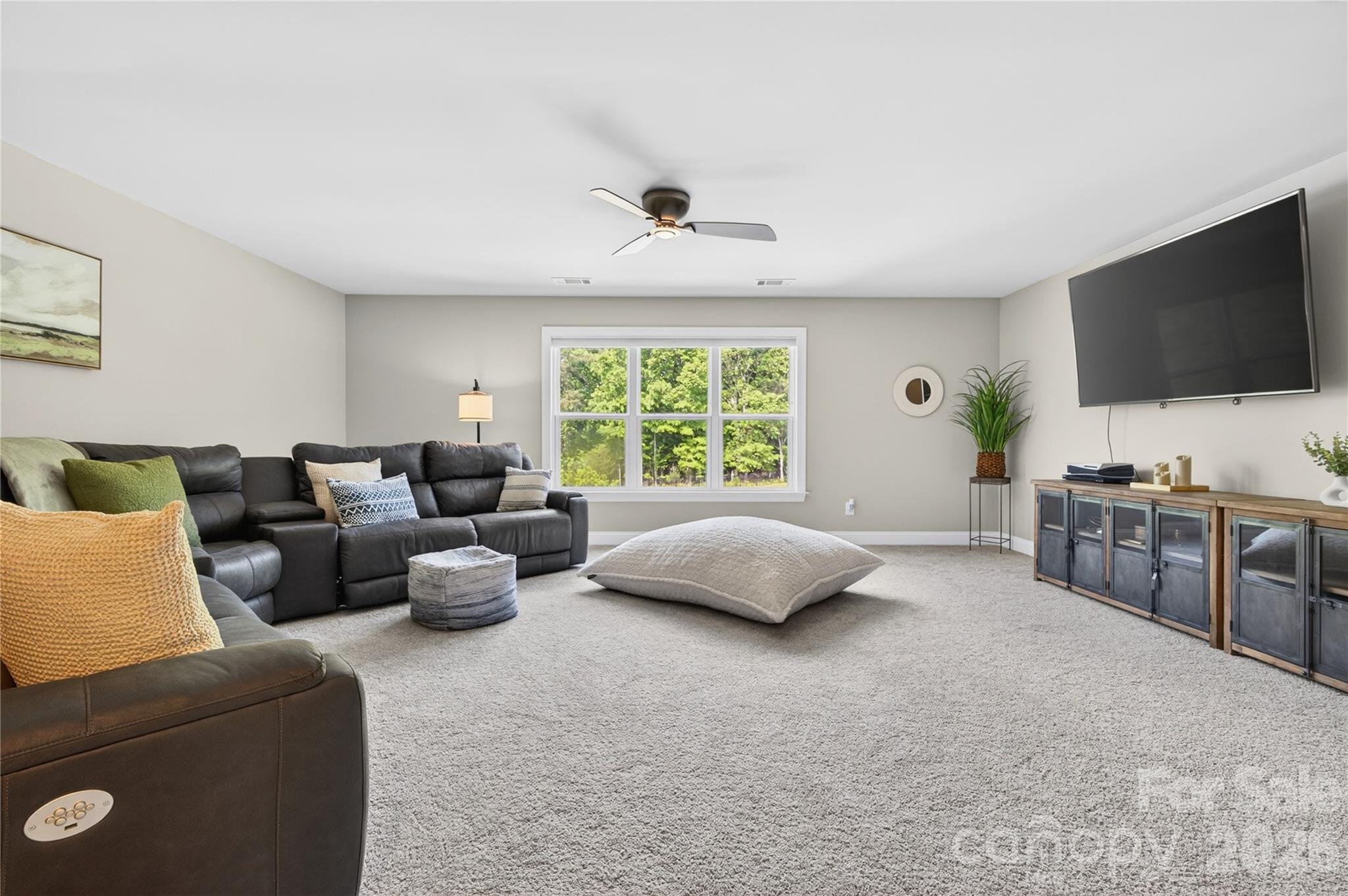 121 Leeward Shoals Lane — Mooresville