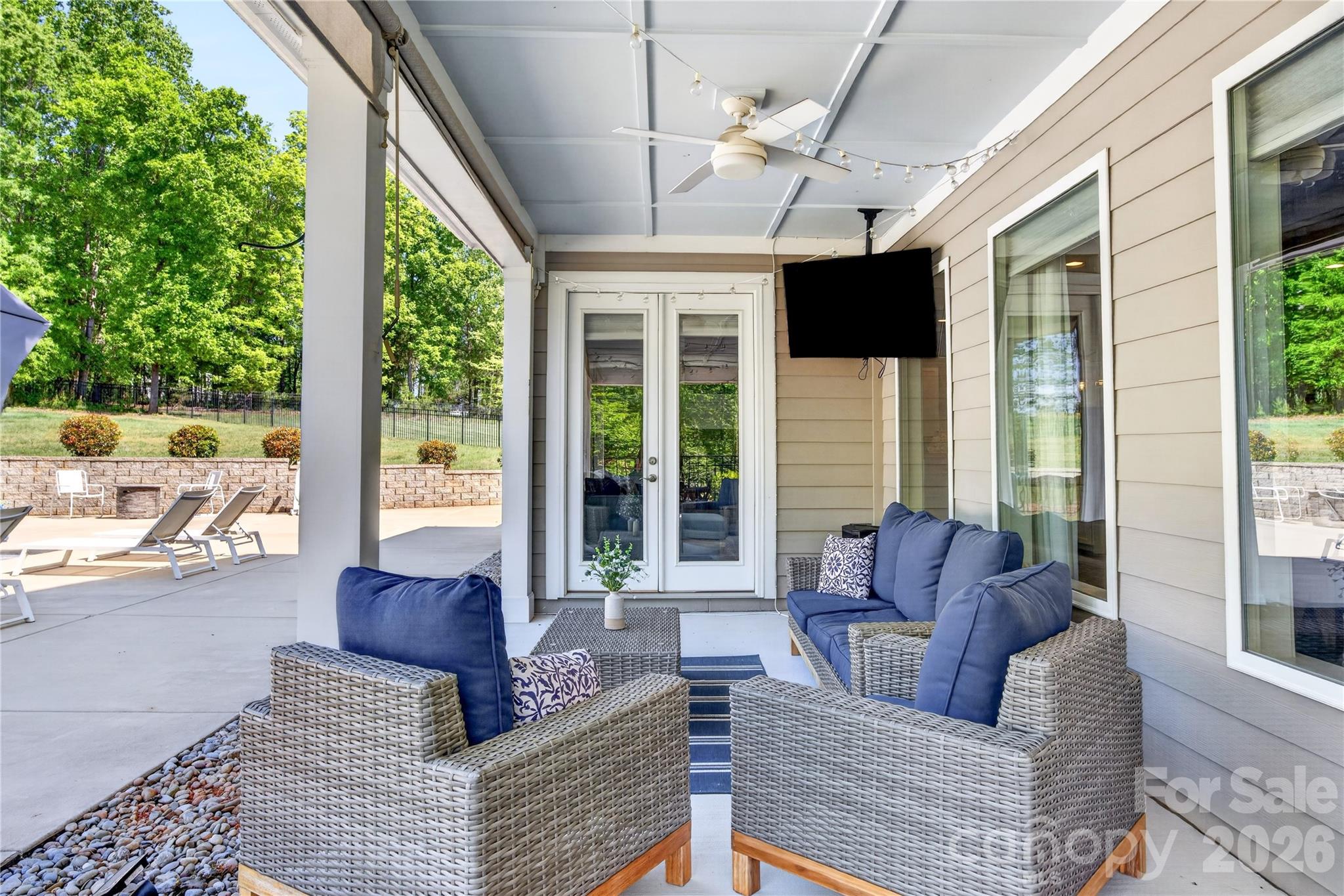 121 Leeward Shoals Lane — Mooresville