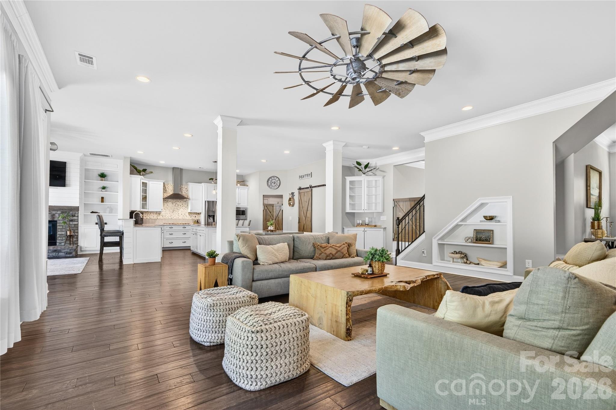 121 Leeward Shoals Lane — Mooresville