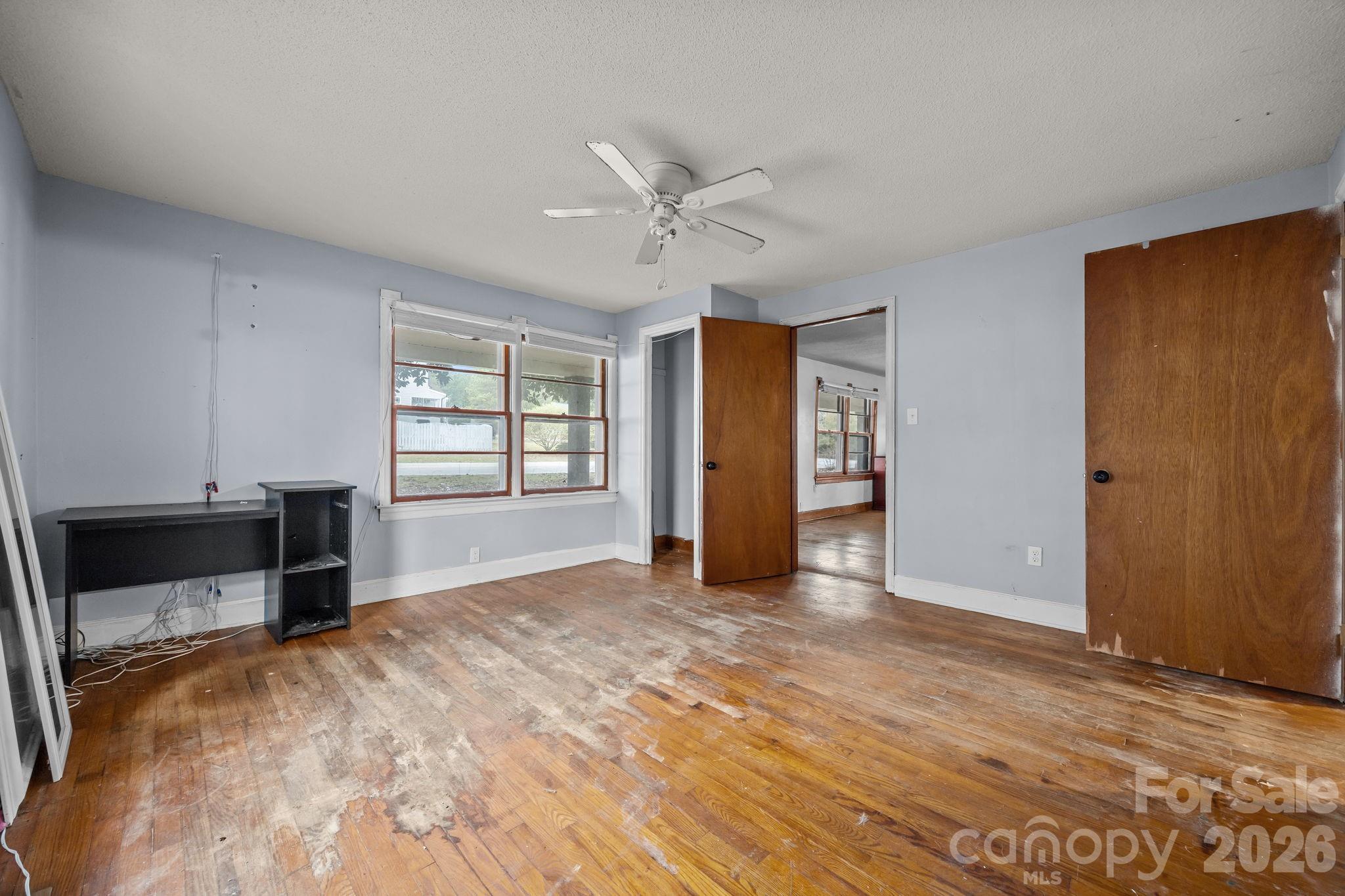 2821 Old Fairground Road — Angier