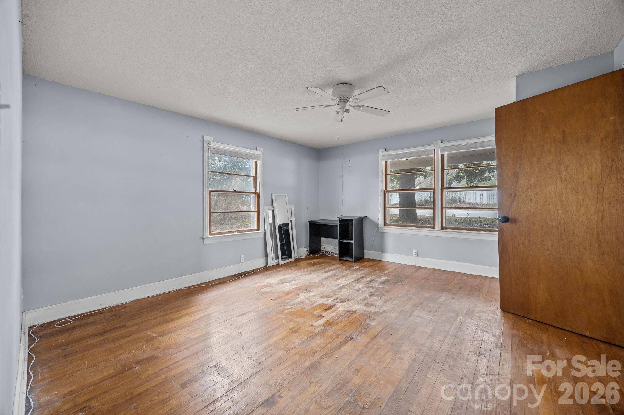 2821 Old Fairground Road — Angier