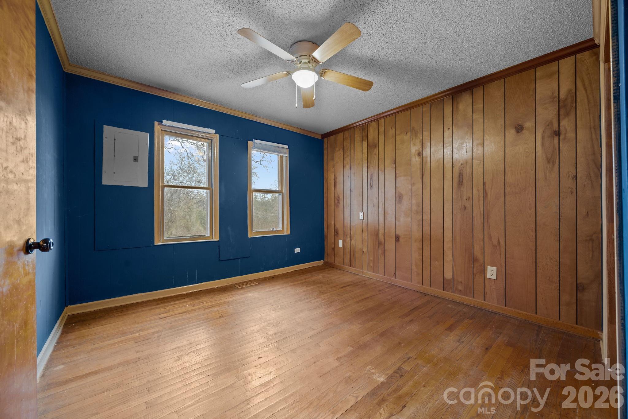 2821 Old Fairground Road — Angier