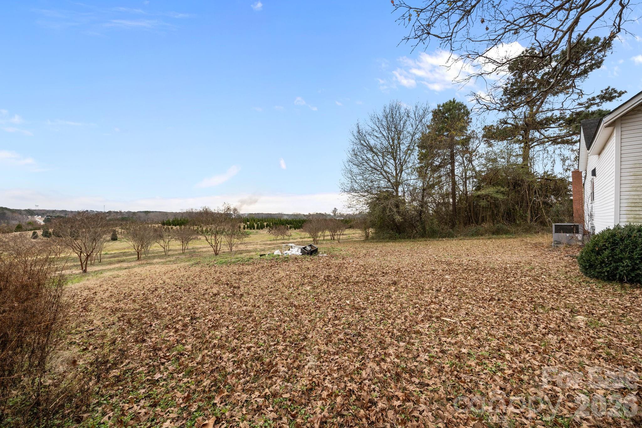 2821 Old Fairground Road — Angier