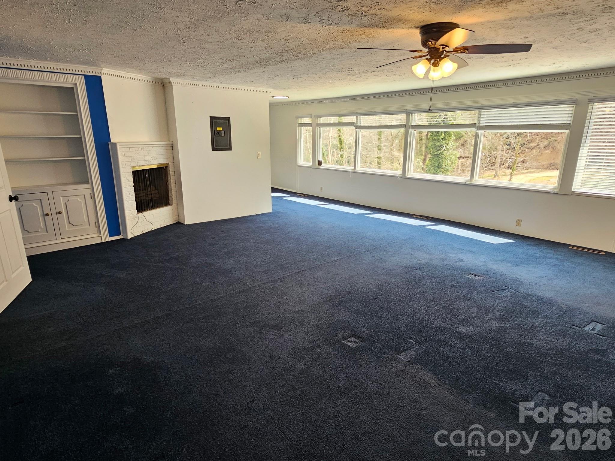 34 Landfair Lane — Hendersonville