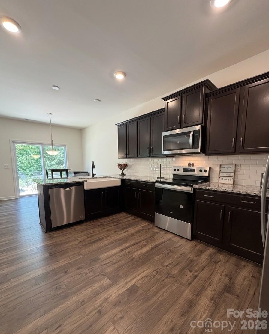 772 Candela Court — York