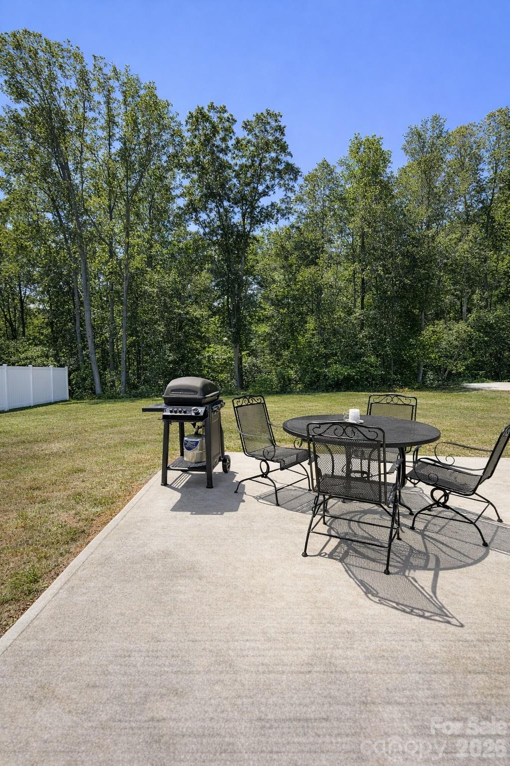 772 Candela Court — York