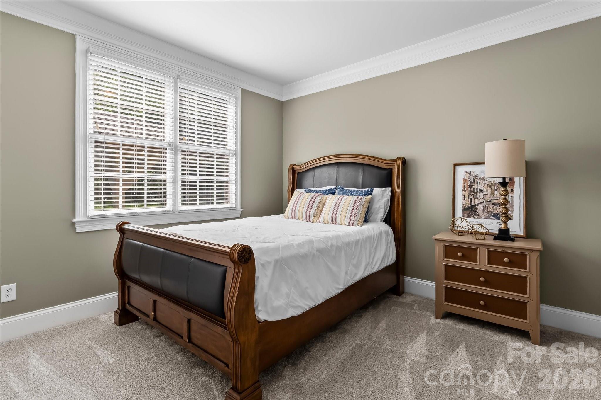 162 E Cold Hollow Farms Drive — Mooresville