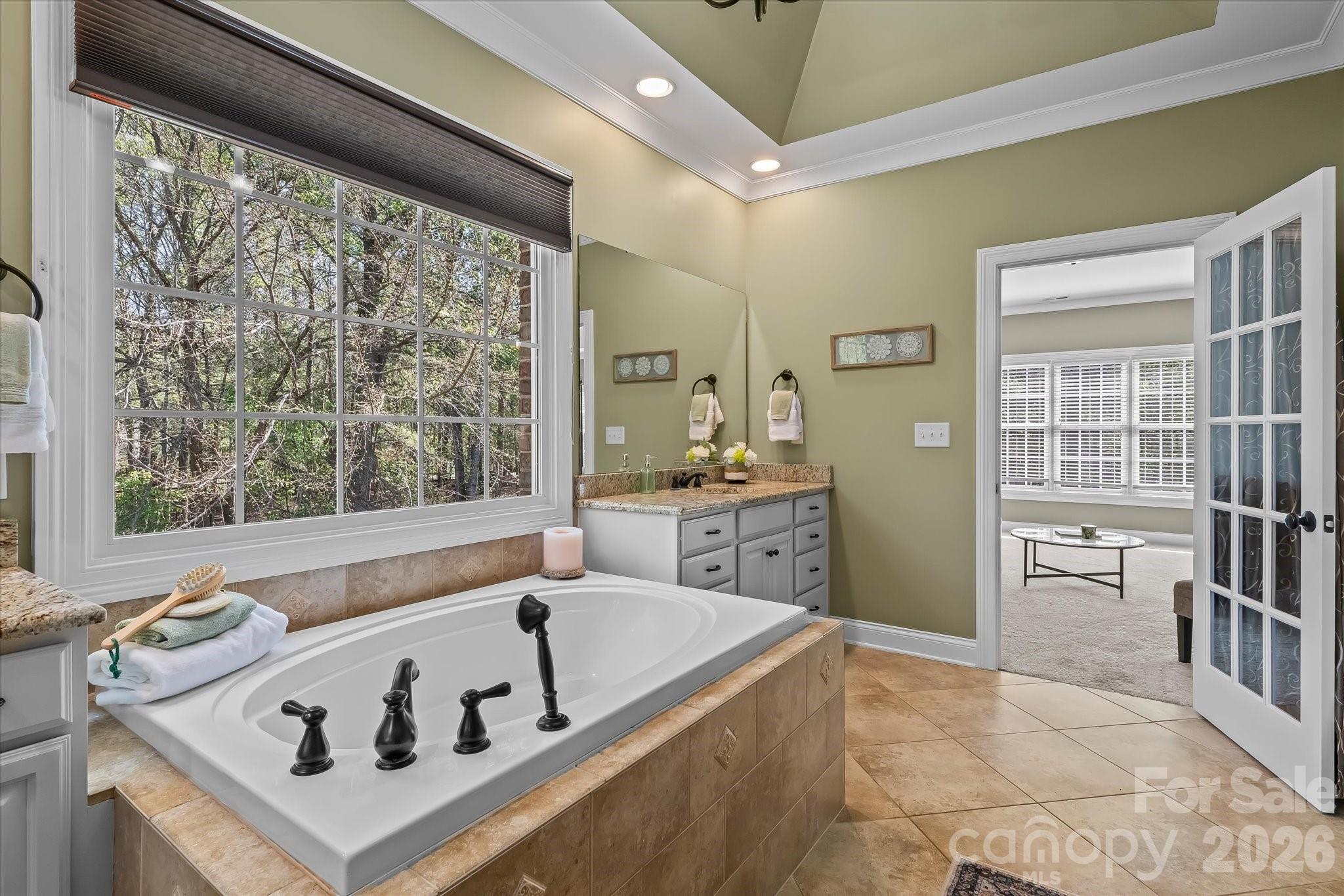 162 E Cold Hollow Farms Drive — Mooresville