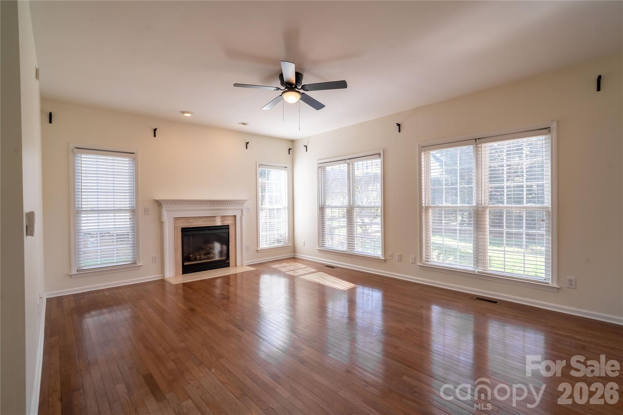 16905 Laureate Road #16 — Huntersville