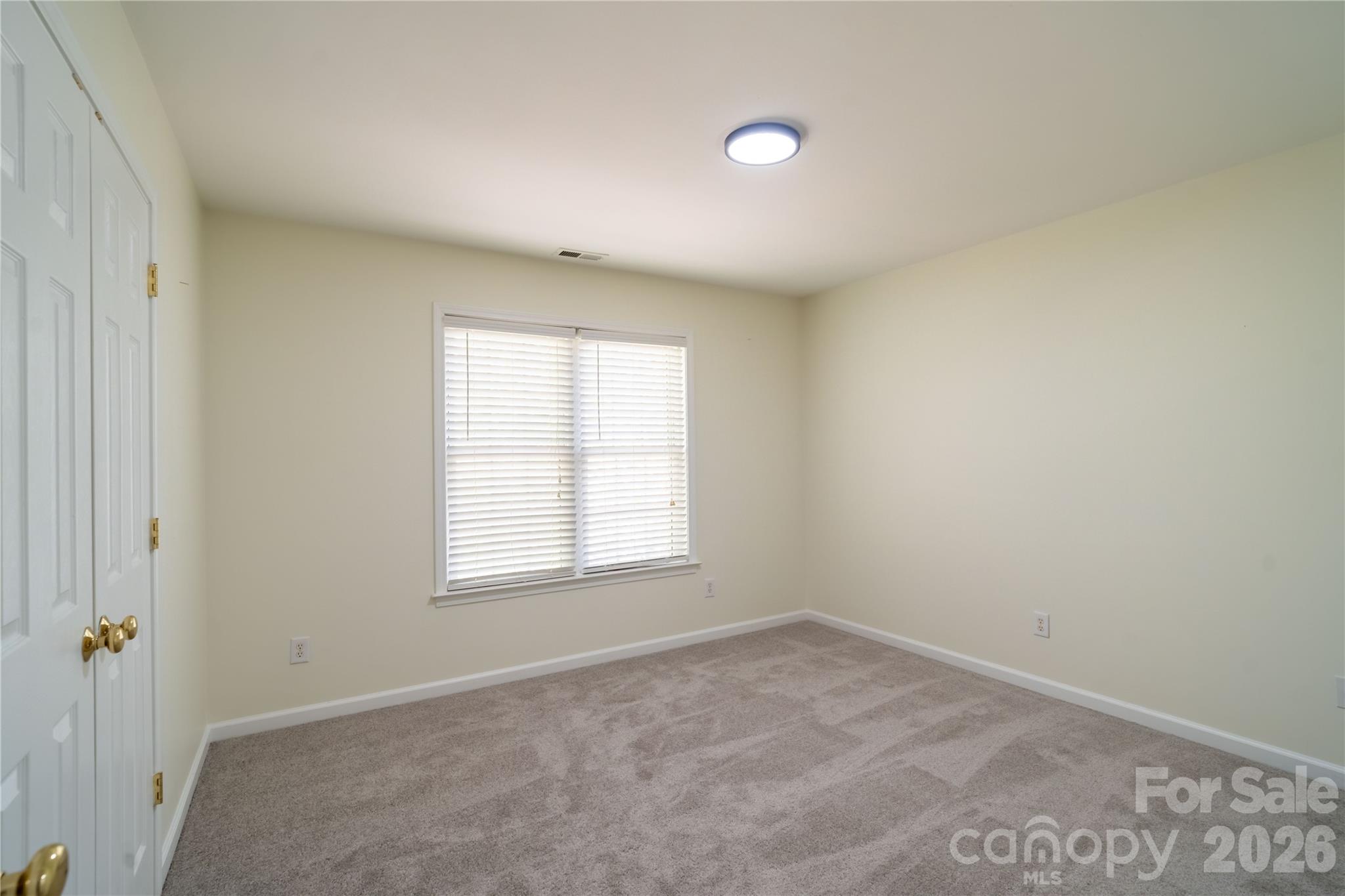 16905 Laureate Road #16 — Huntersville