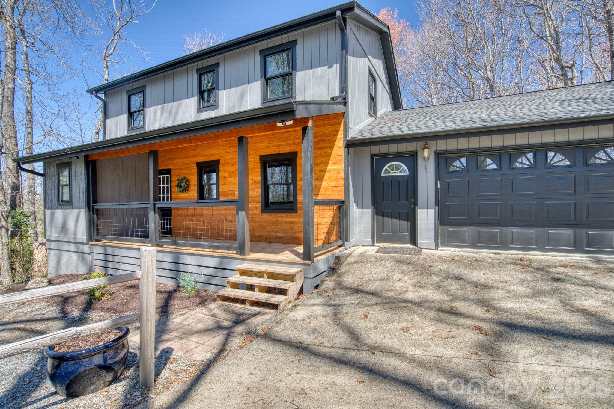 46 Wahuhu Court — Brevard
