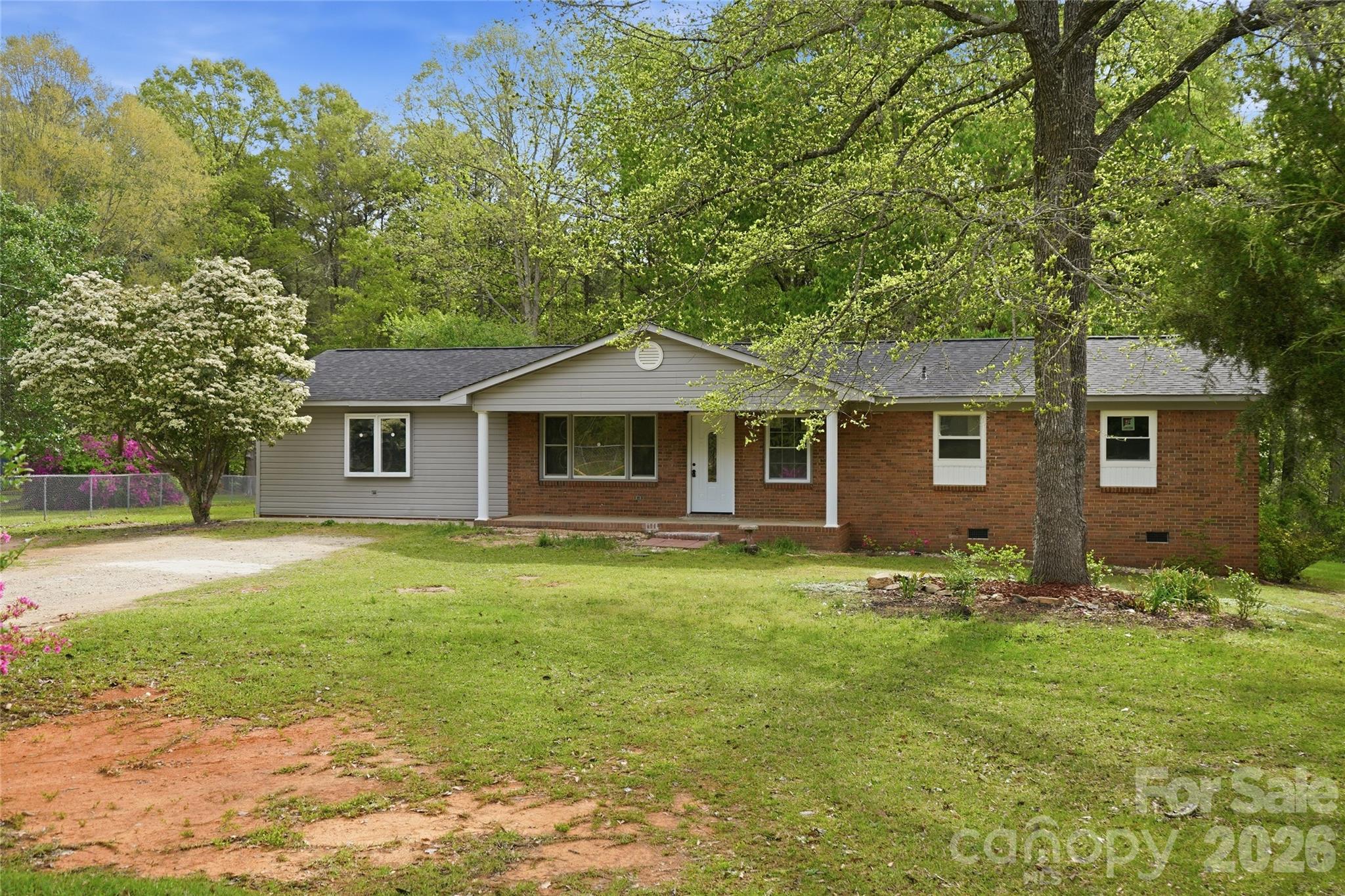 3285 Douglas Way Lane — Lancaster
