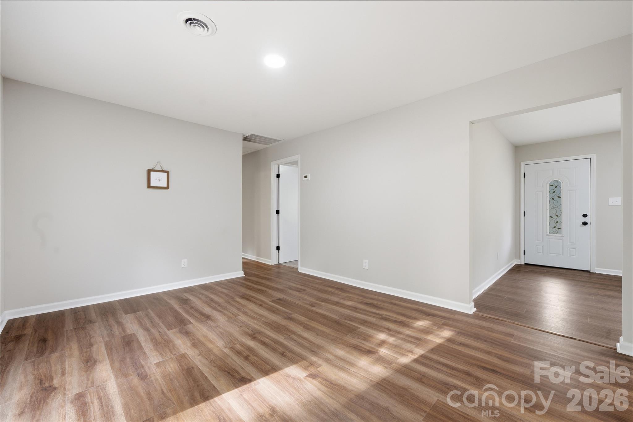 3285 Douglas Way Lane — Lancaster