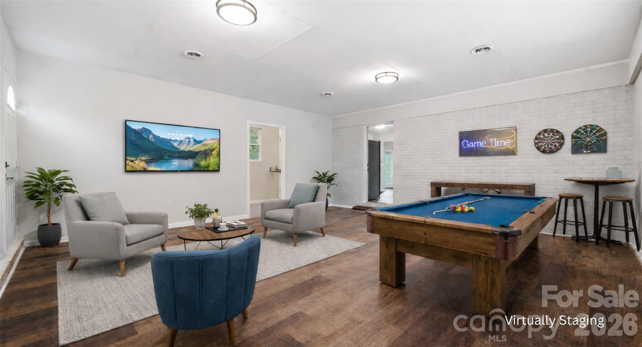 3285 Douglas Way Lane — Lancaster