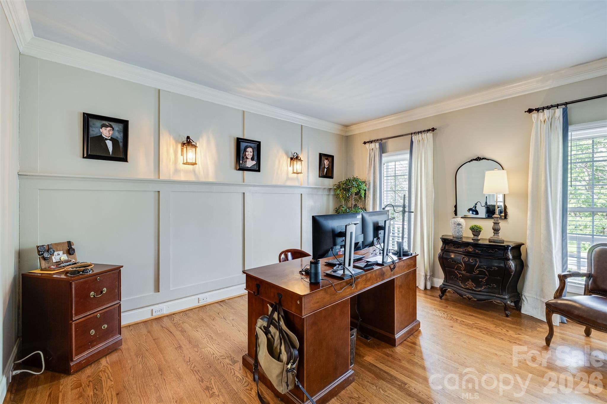 1004 Ashley Place — Belmont