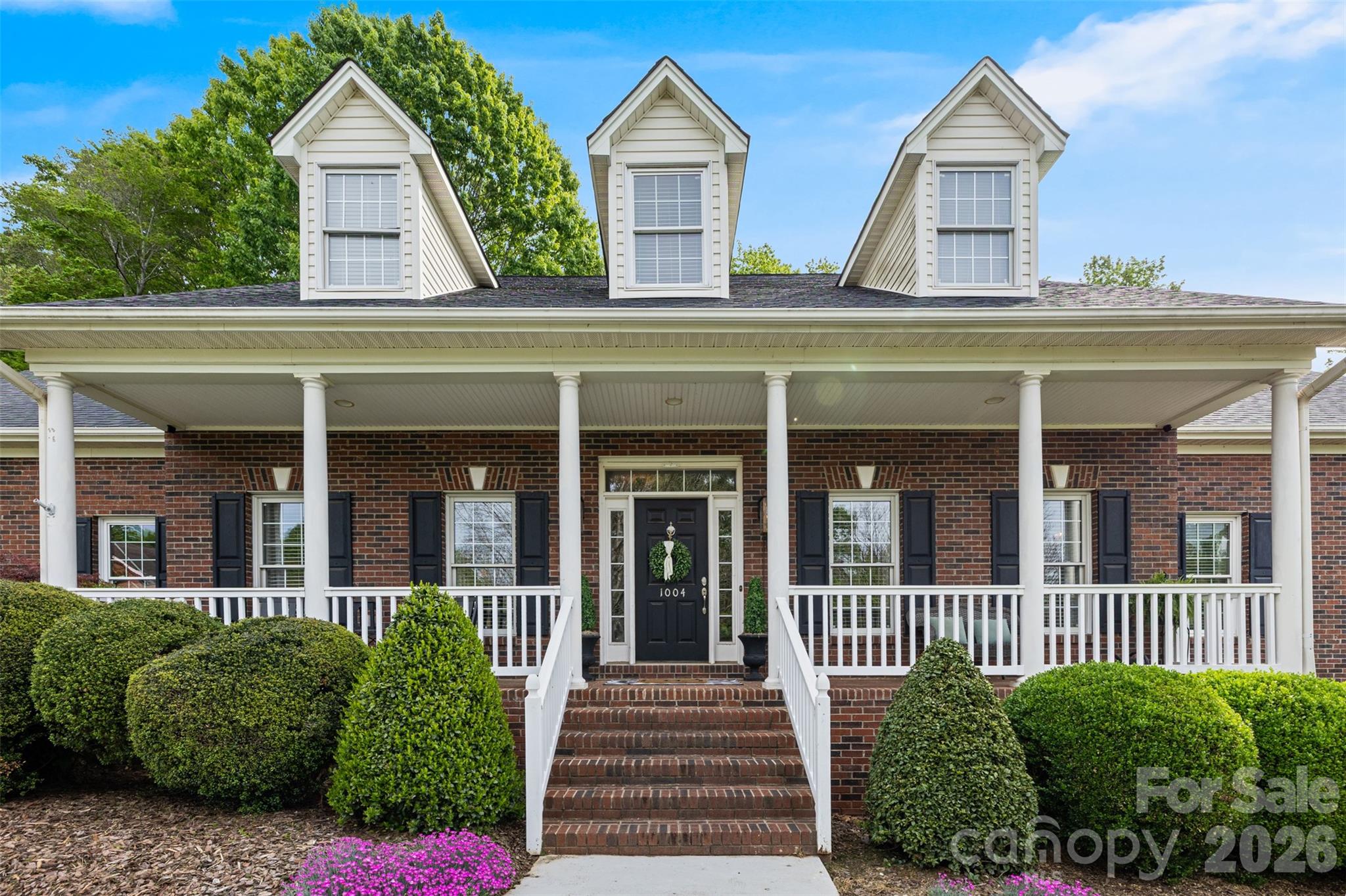 1004 Ashley Place — Belmont
