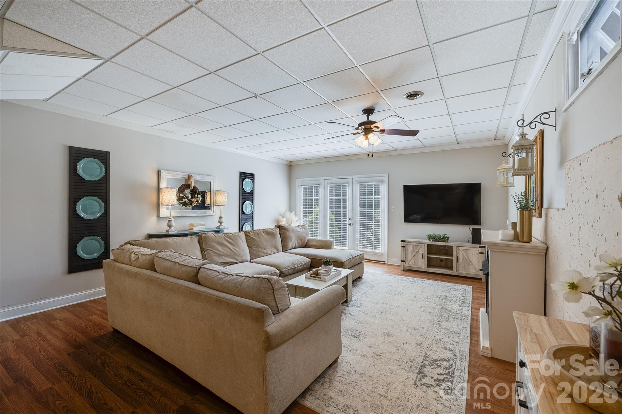 1004 Ashley Place — Belmont