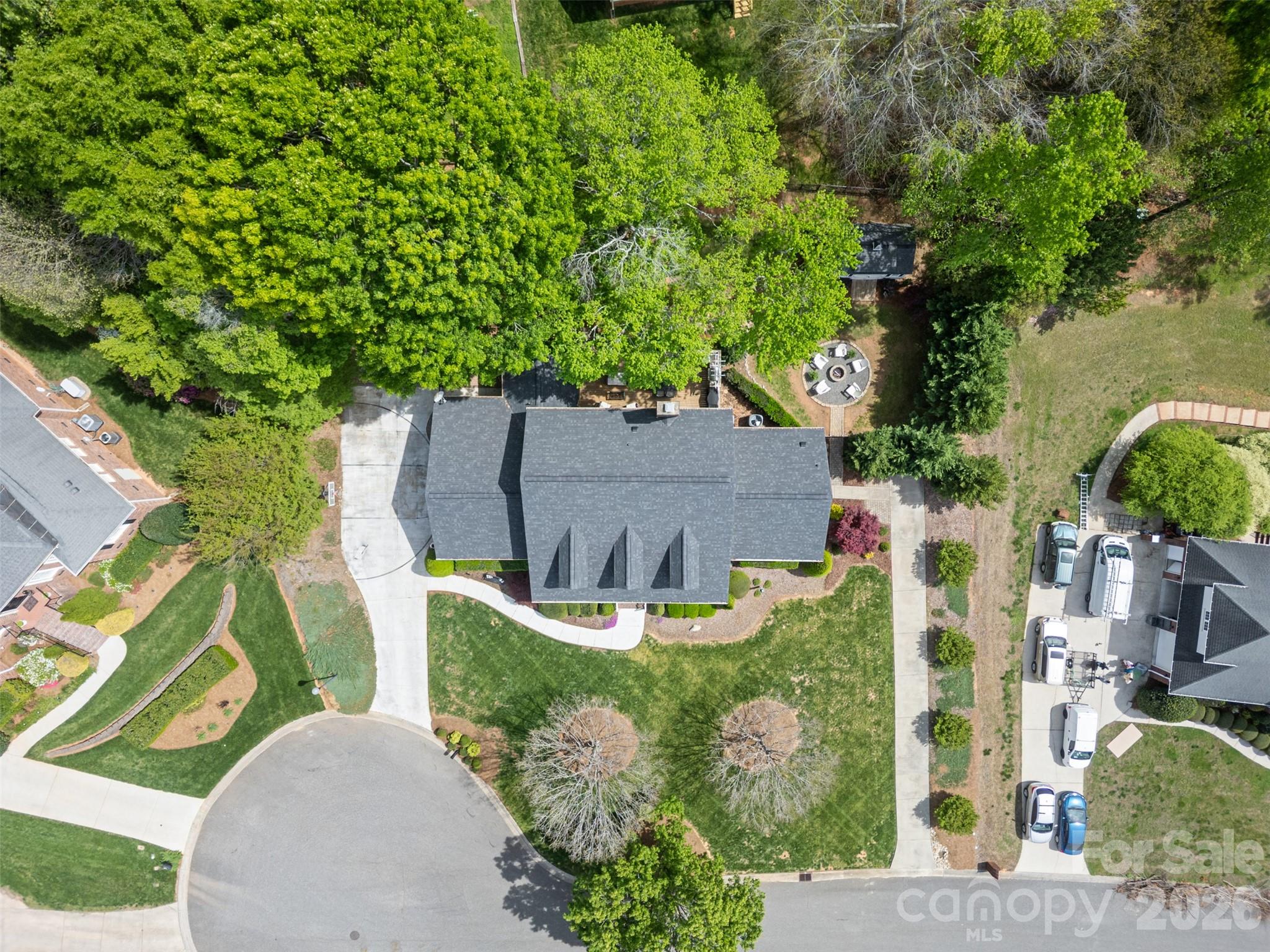 1004 Ashley Place — Belmont
