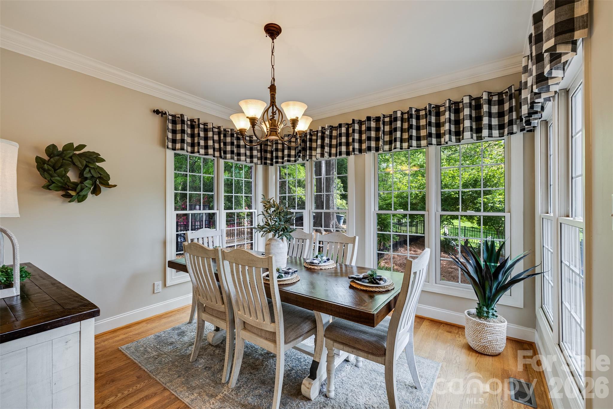 1004 Ashley Place — Belmont