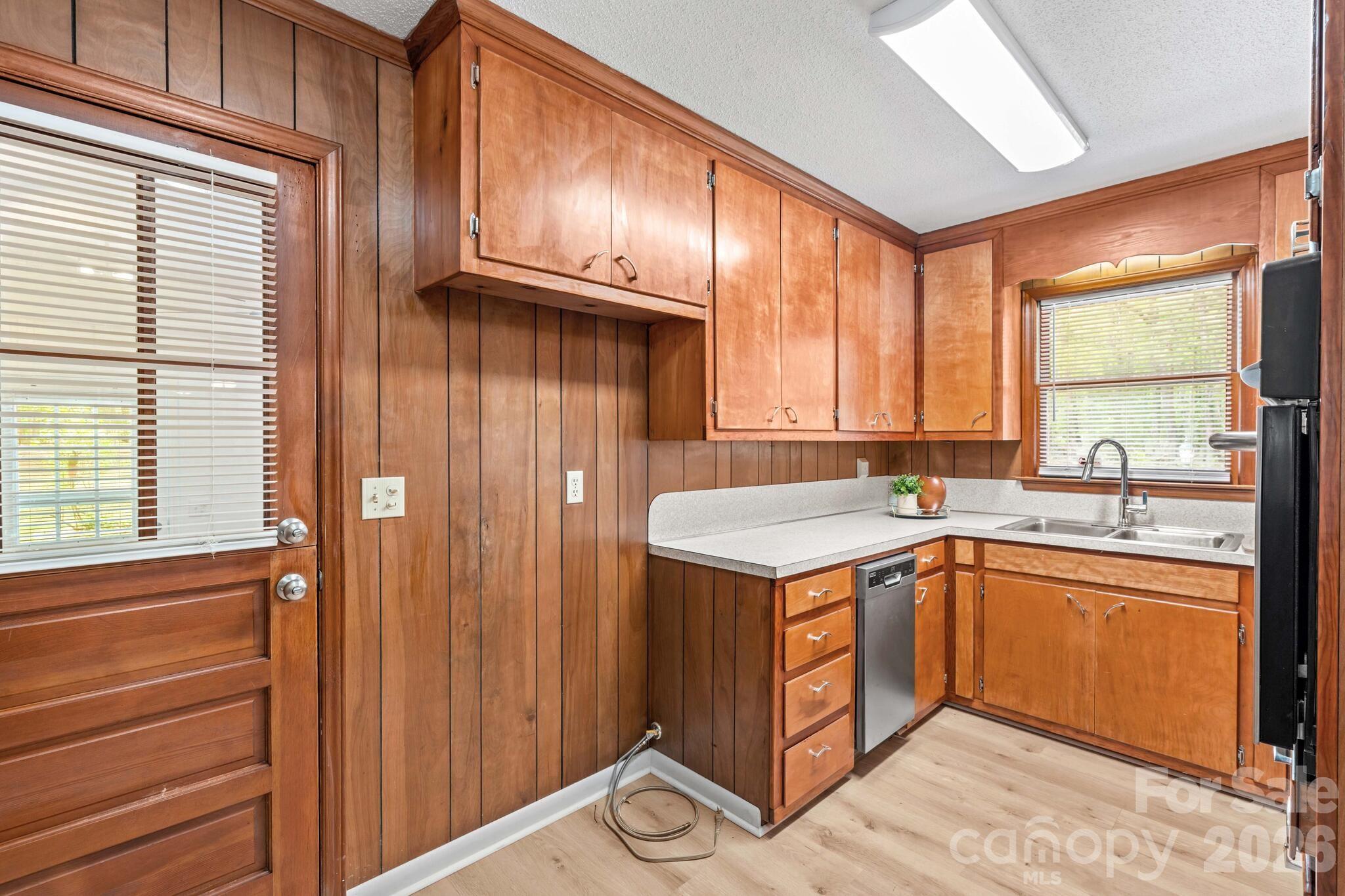6325 Long Ferry Road — Salisbury
