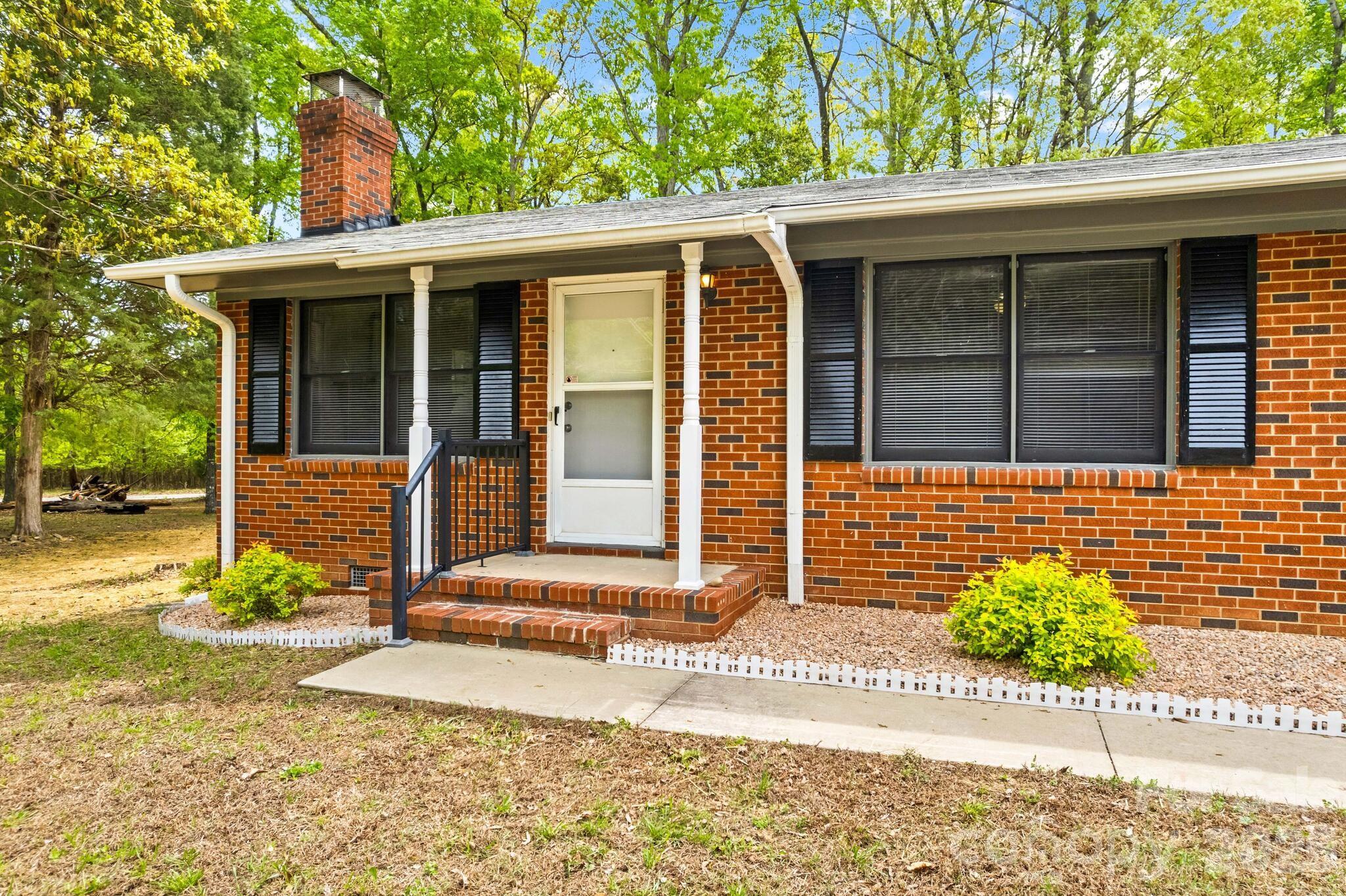 6325 Long Ferry Road — Salisbury
