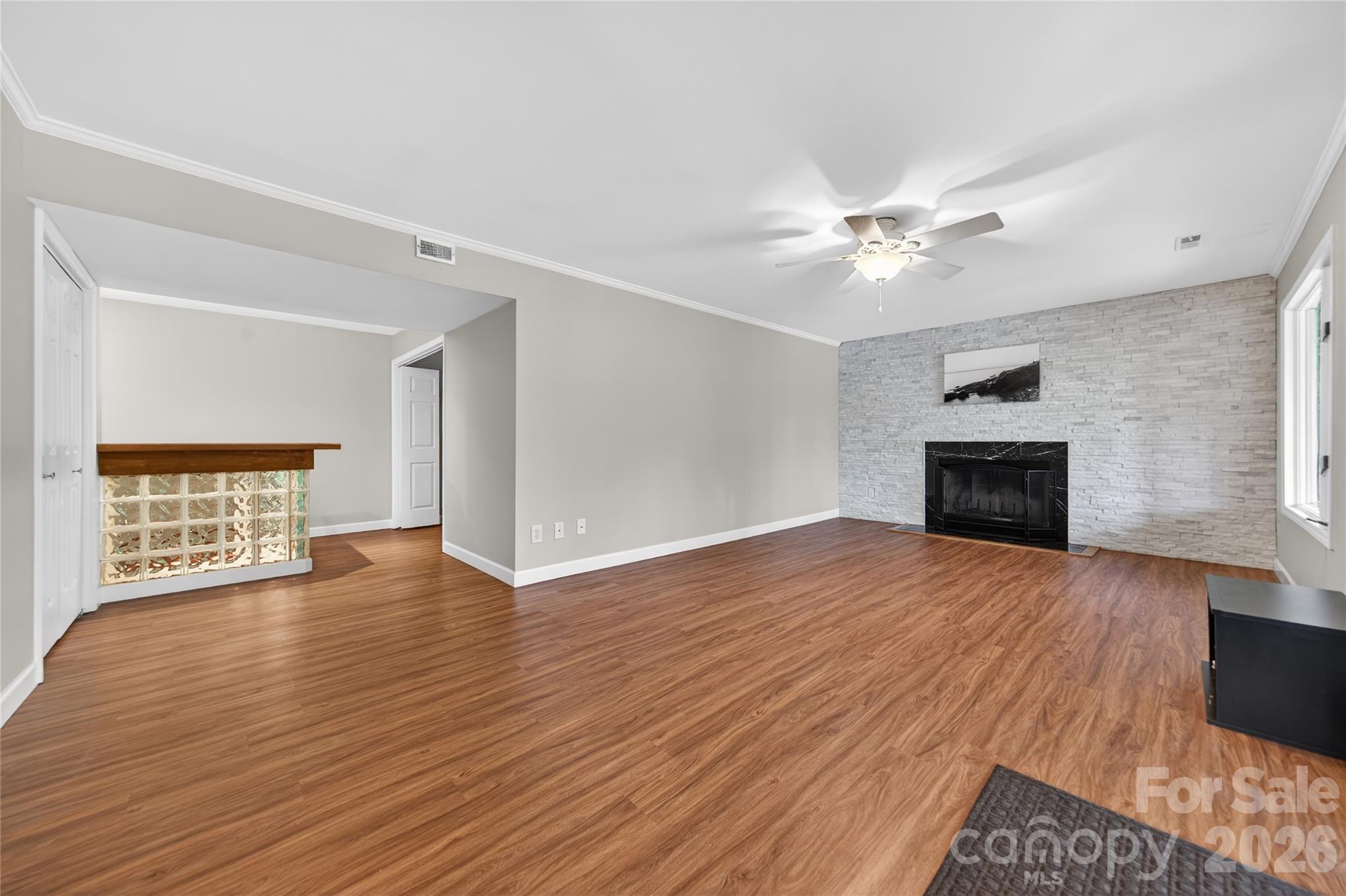 16118 Tana Tea Circle — Tega Cay