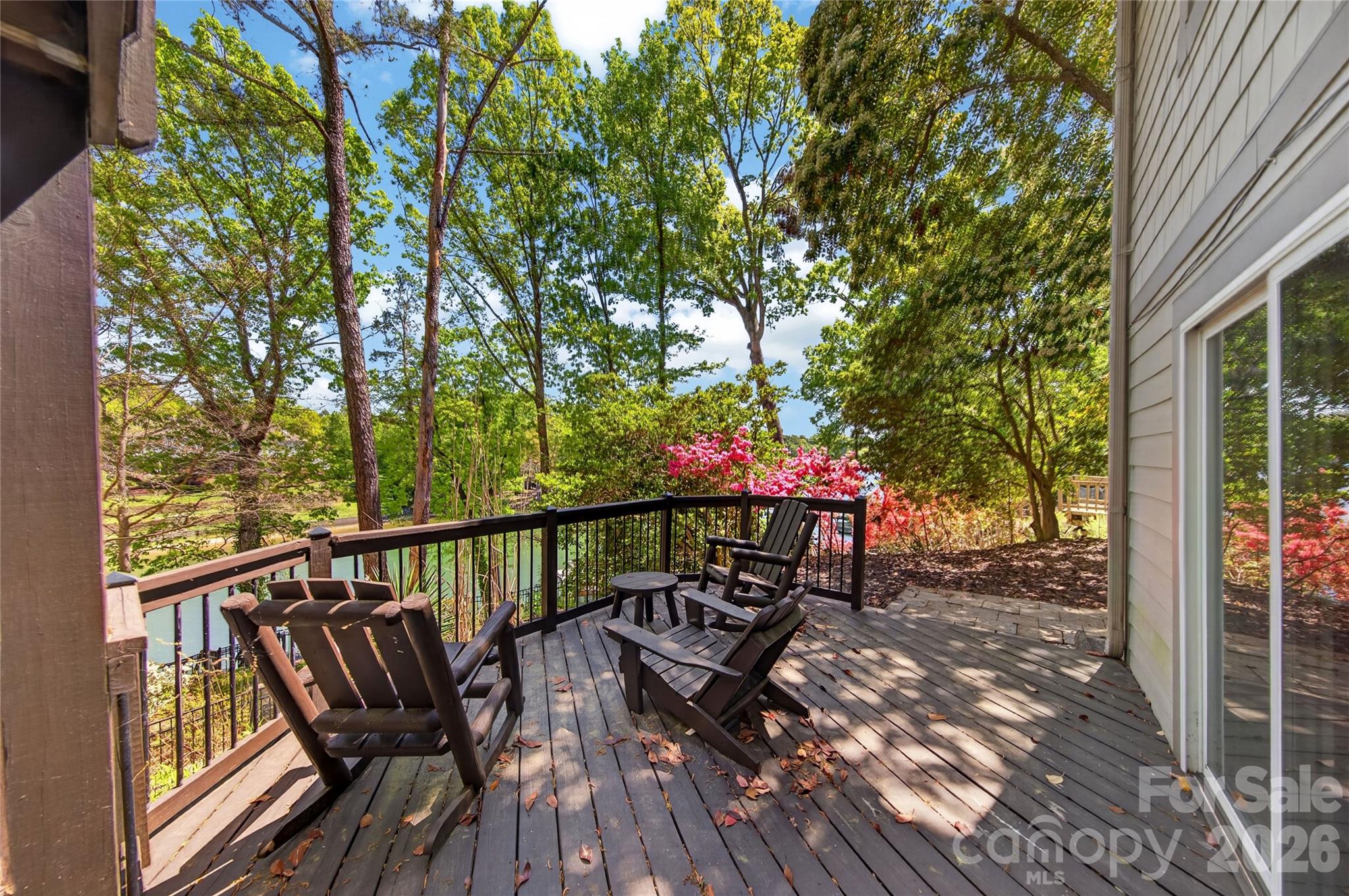 16118 Tana Tea Circle — Tega Cay