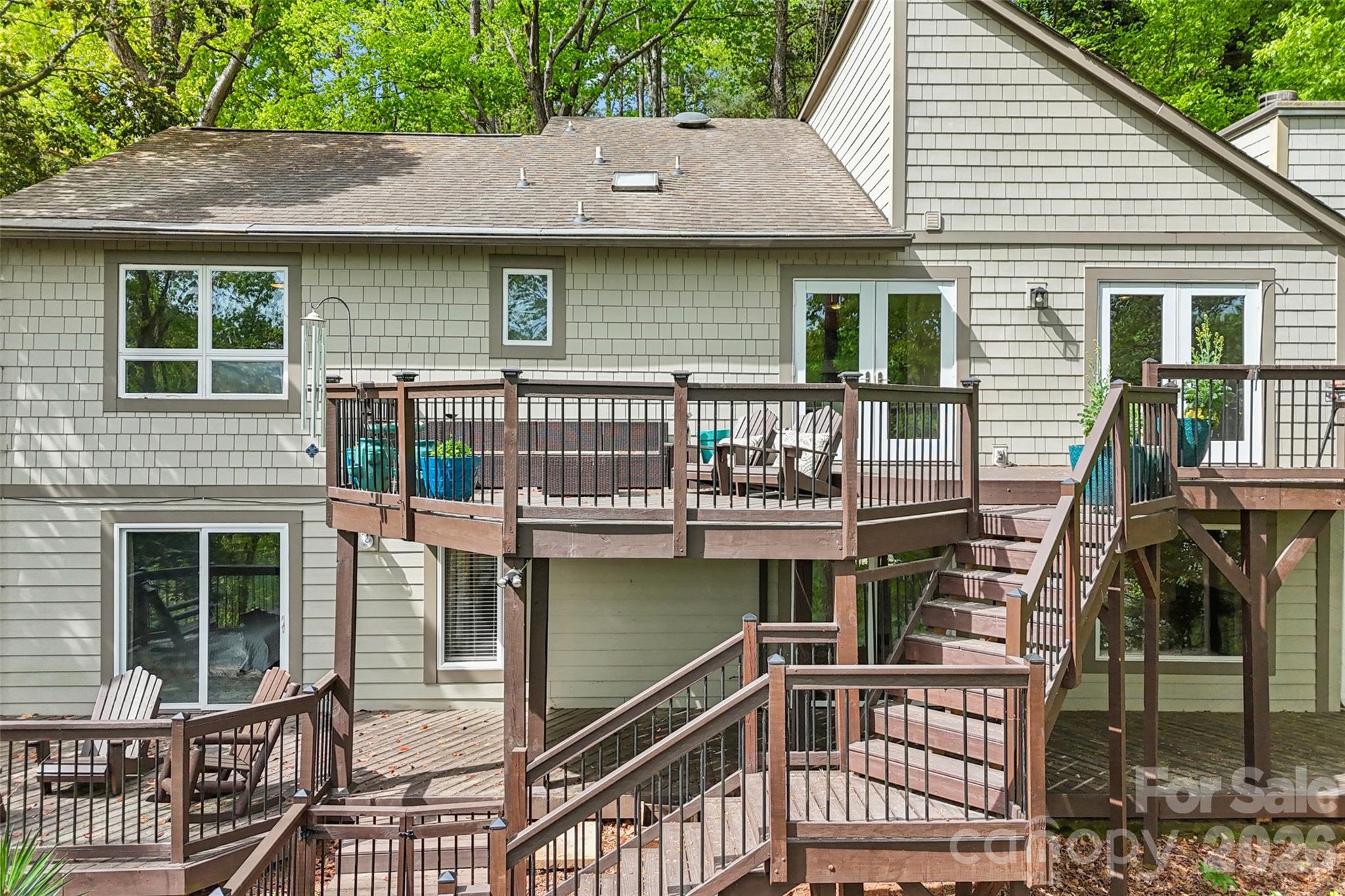 16118 Tana Tea Circle — Tega Cay