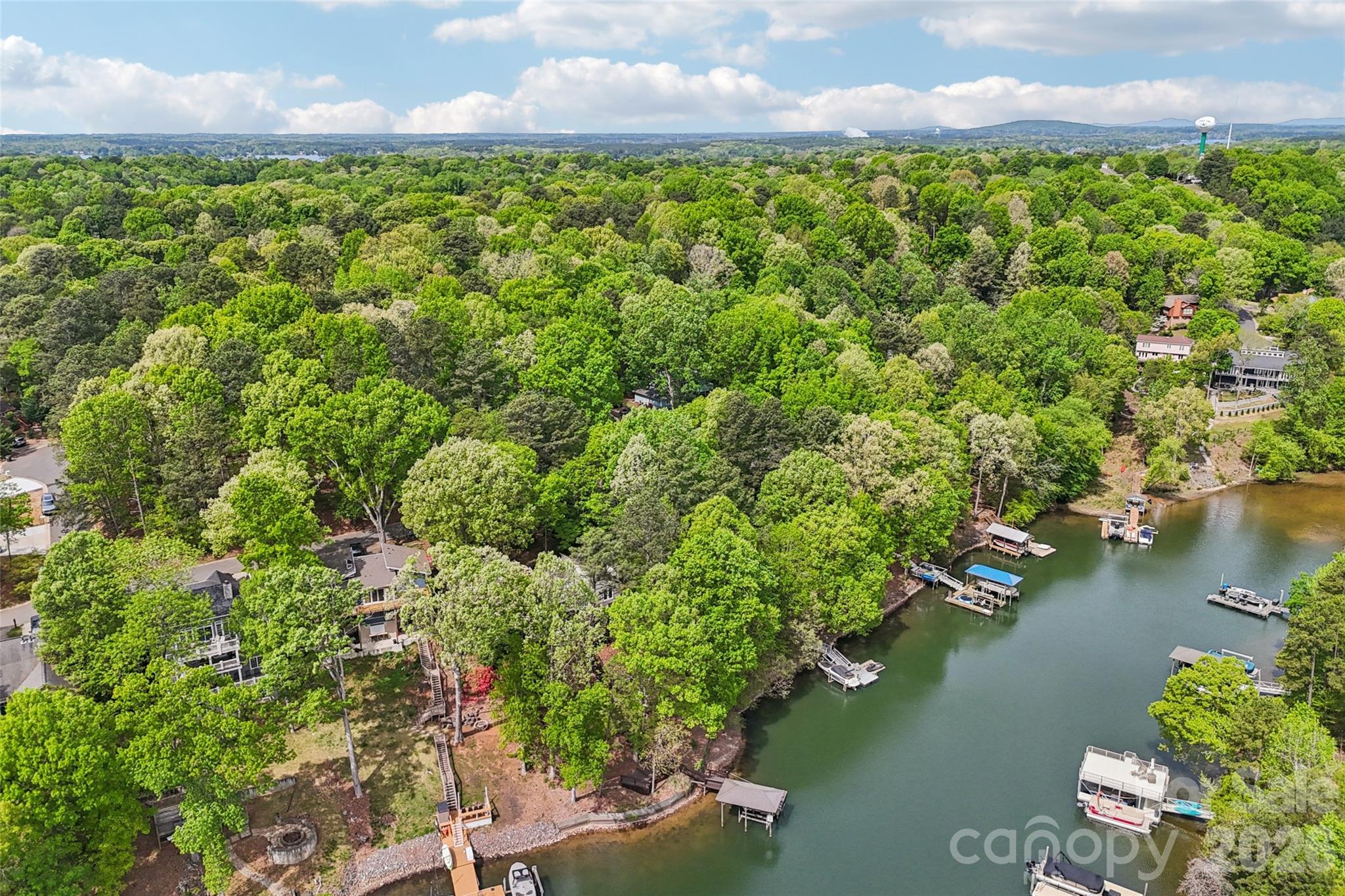 16118 Tana Tea Circle — Tega Cay