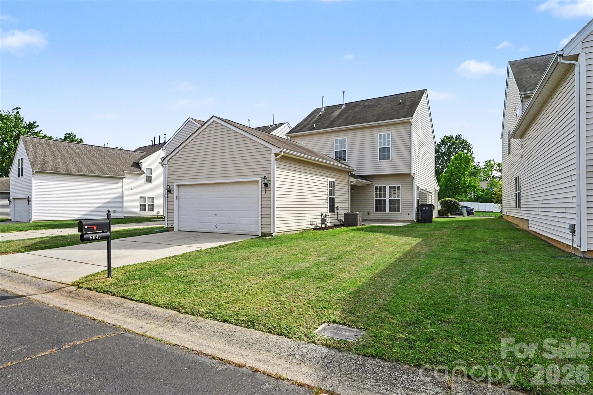 5041 Prosperity Ridge Road — Charlotte