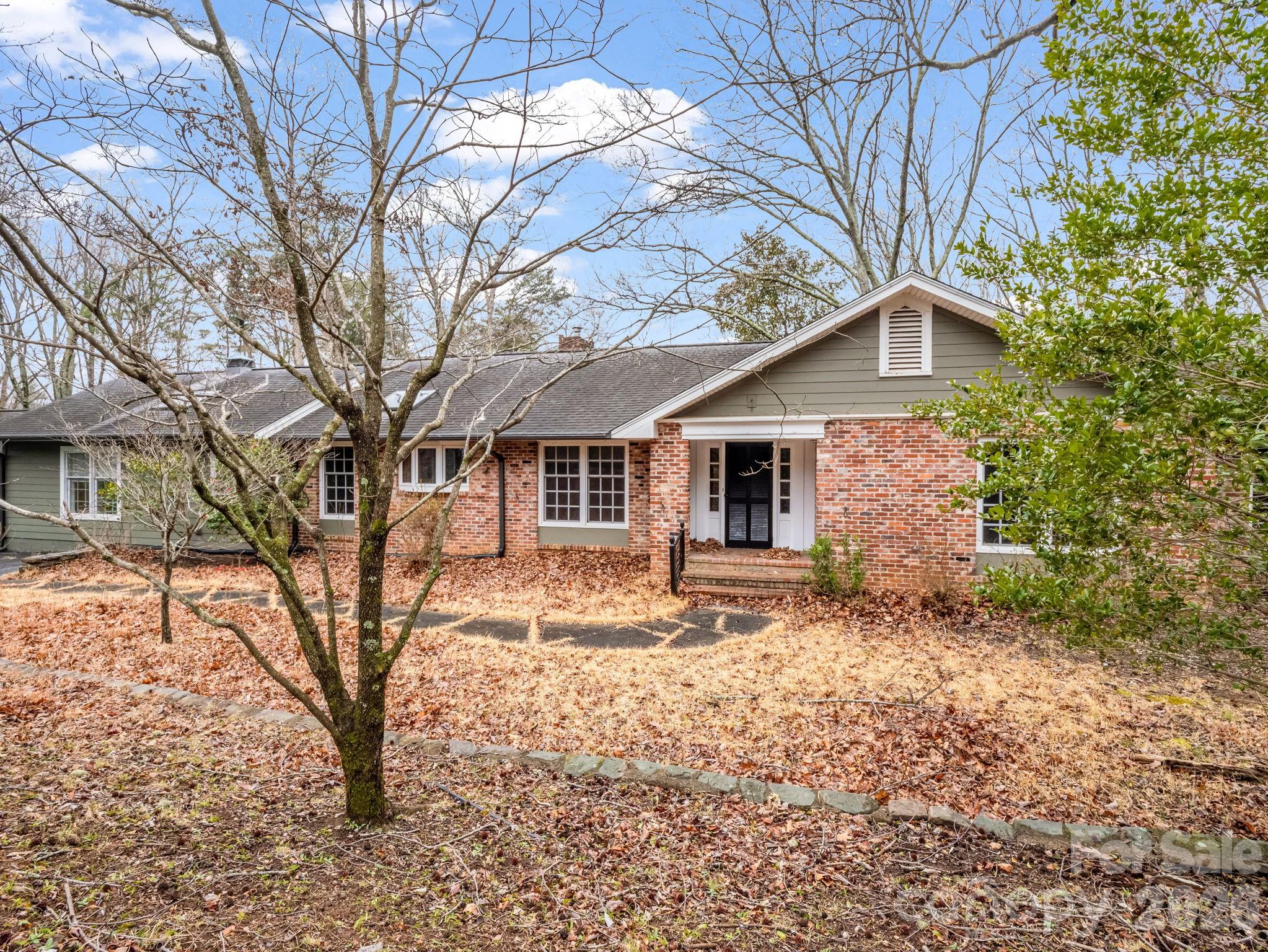 117 Hummingbird Lane — Columbus