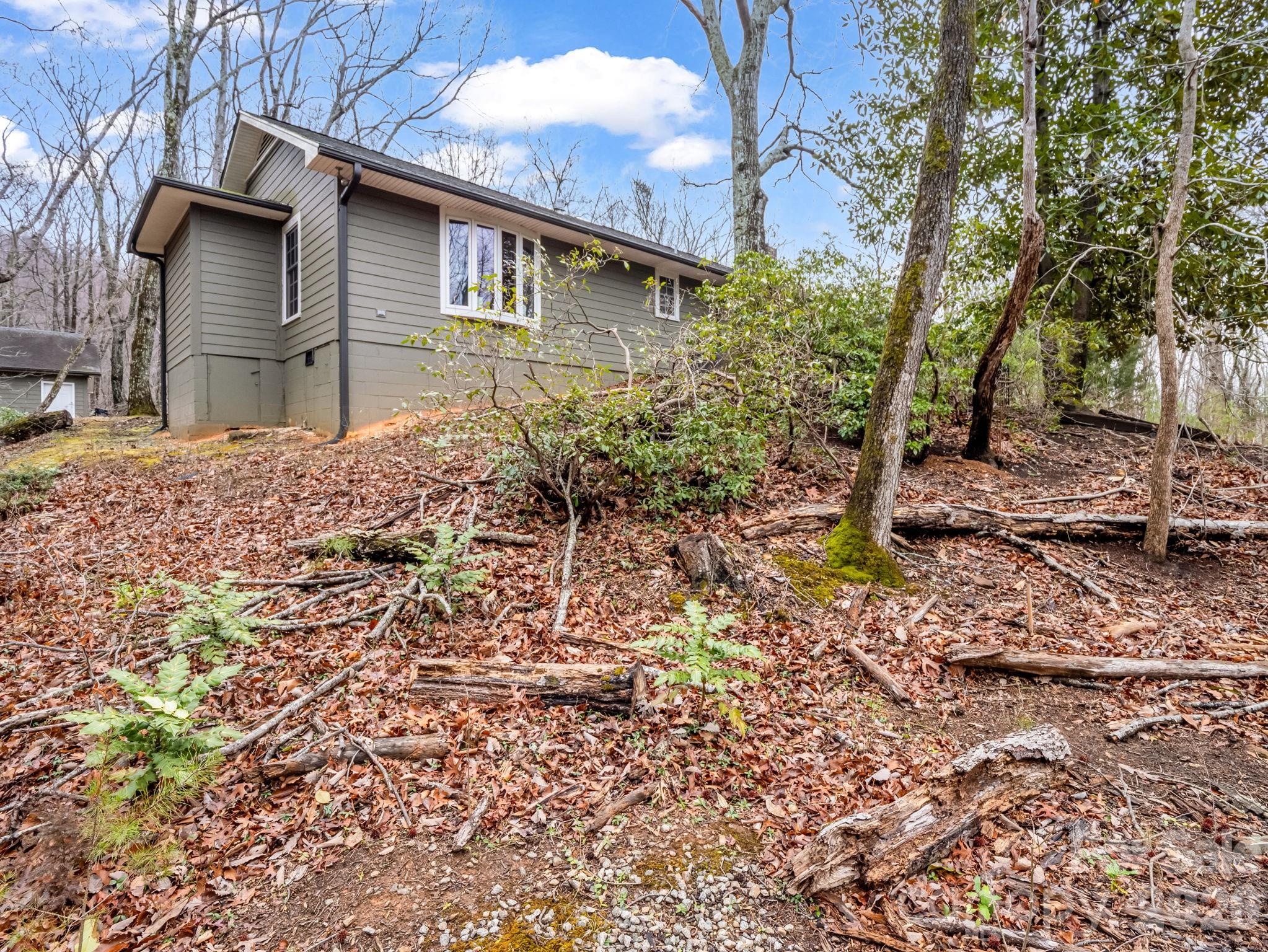 117 Hummingbird Lane — Columbus